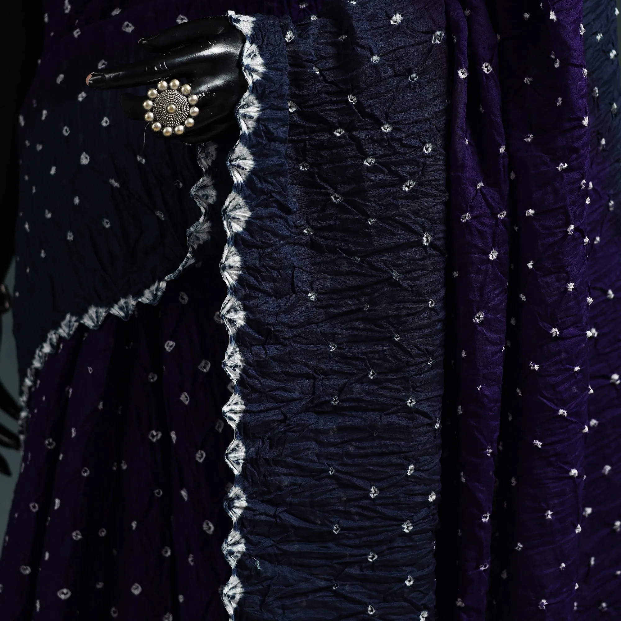 Kutch Bandhani Tie-Dye Cotton Saree with Blouse Piece 38 sold by Itokri product image thumbnail 3