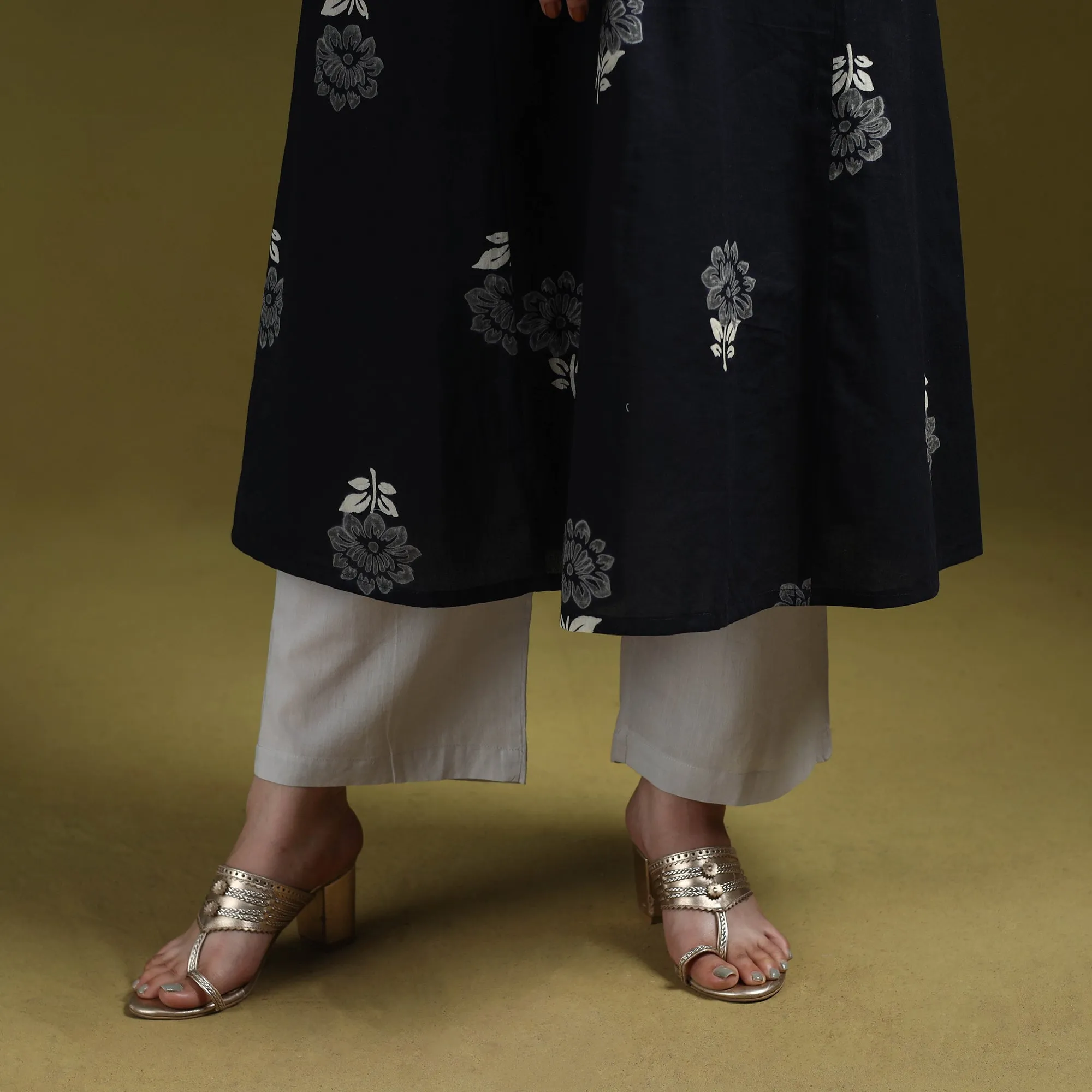 Bagru Hand Block Print Syahi Begar Cotton A-Line Kurta for women 01 sold by Itokri product image thumbnail 5