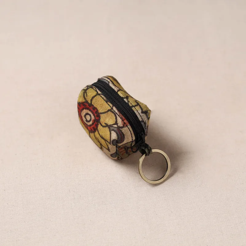 Handpainted Kalamkari Natural Dyed Keychain Pouch 03 made by Itokri
