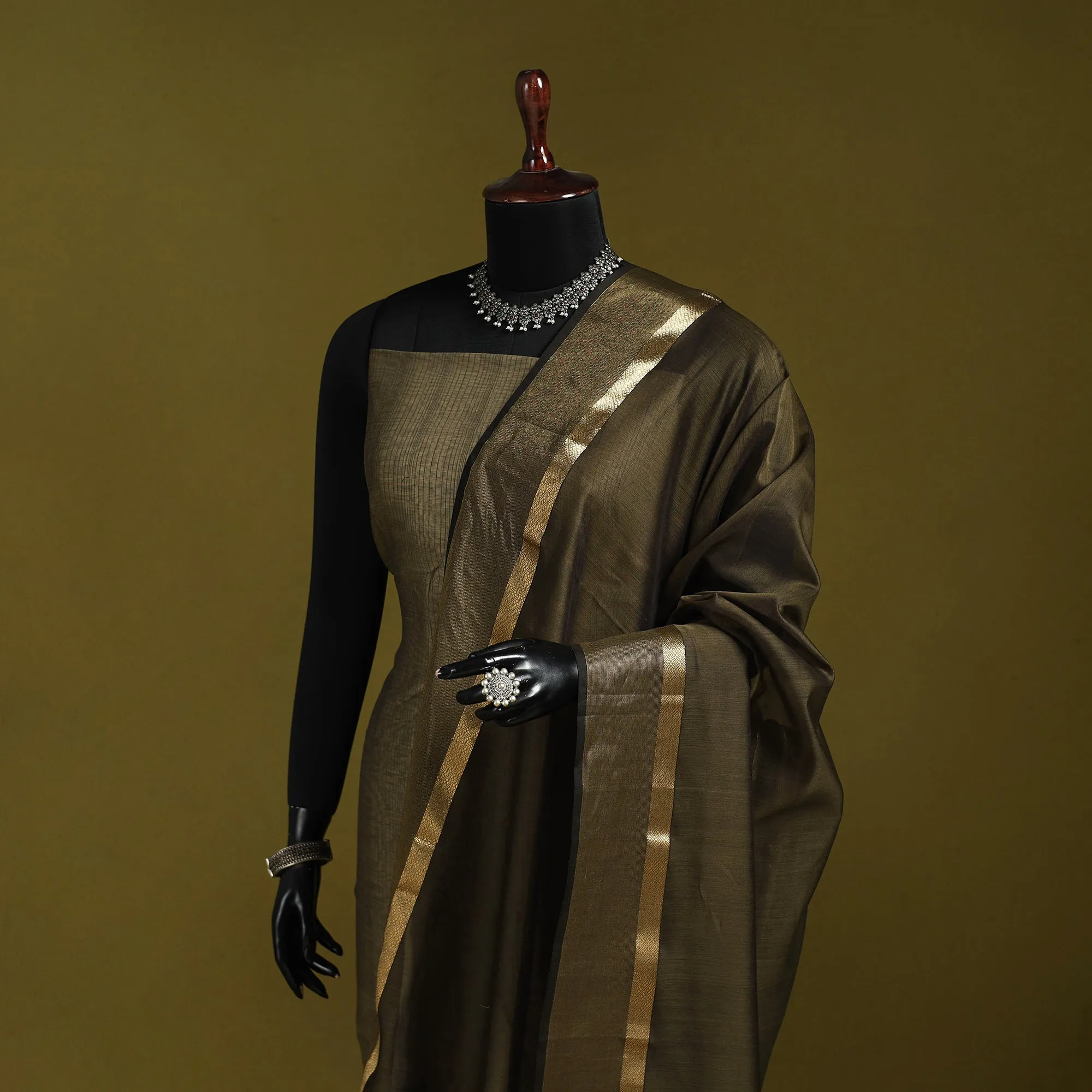 Green - Handloom Silk Cotton Maheshwari Dupatta with Zari Border 33 sold by Itokri product image thumbnail 2