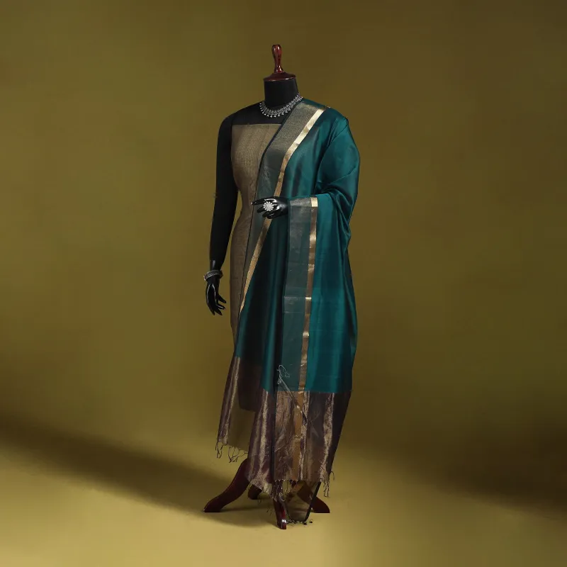 Green - Handloom Silk Cotton Maheshwari Dupatta with Zari Border 30 made by Itokri