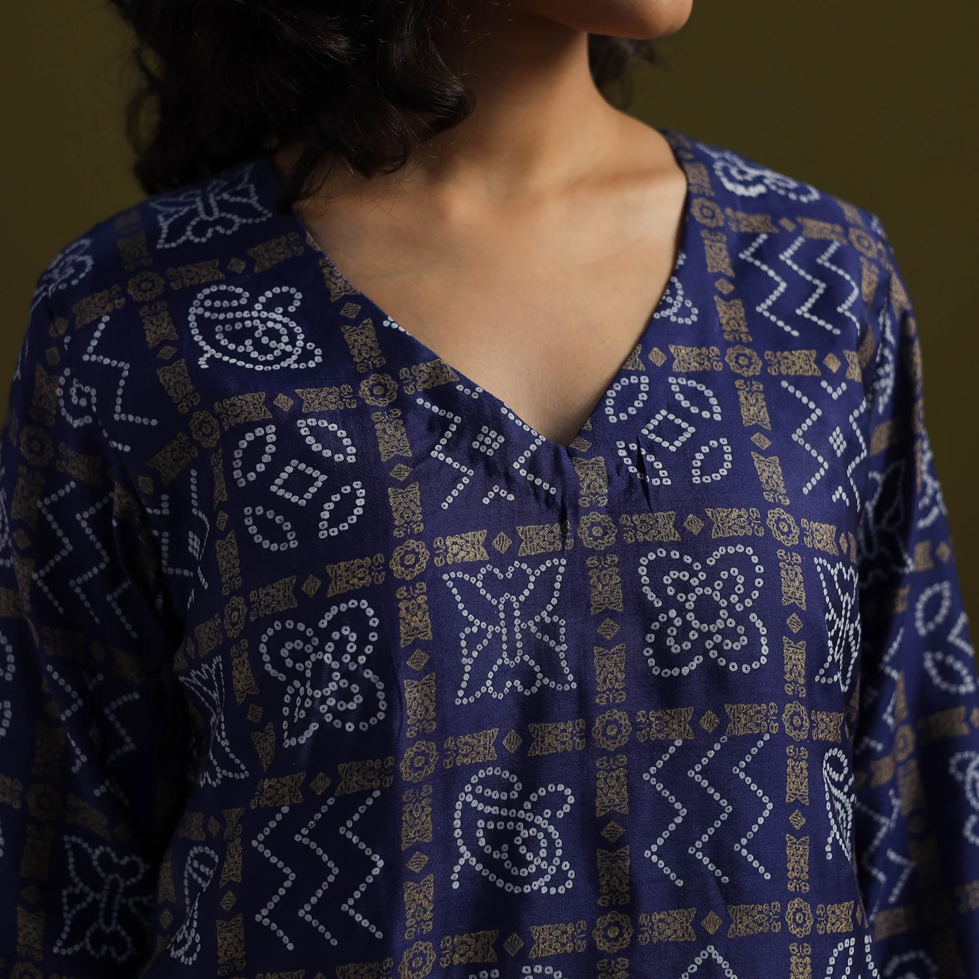 Blue - Silk Bandhani Kurta Set with Lagdi Patta (Set of 2) 07 sold by Itokri product image thumbnail 4