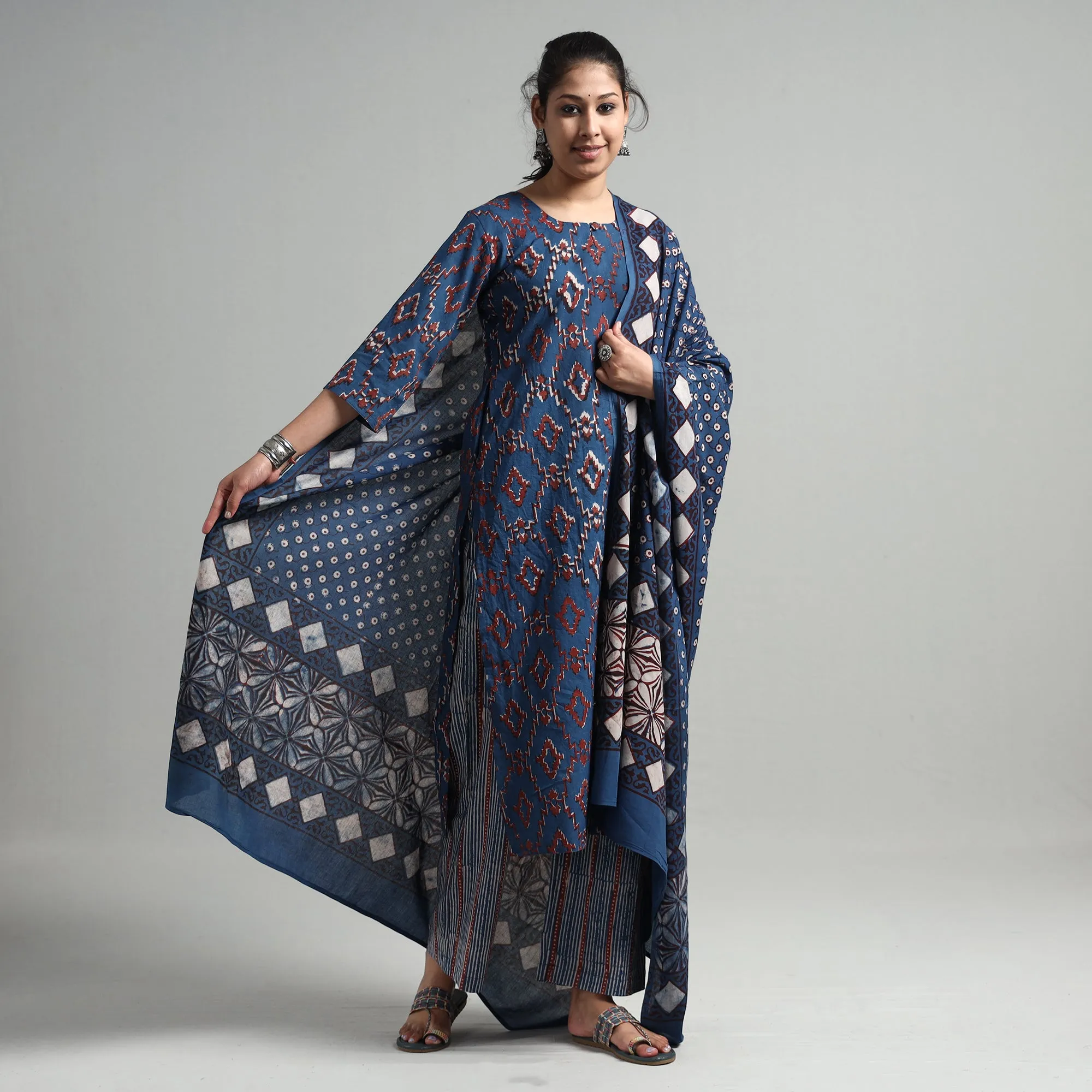 Blue - Indigo - Pipad Block Printed Cotton Kurta with Palazzo & Dupatta Set sold by Itokri product image thumbnail 2