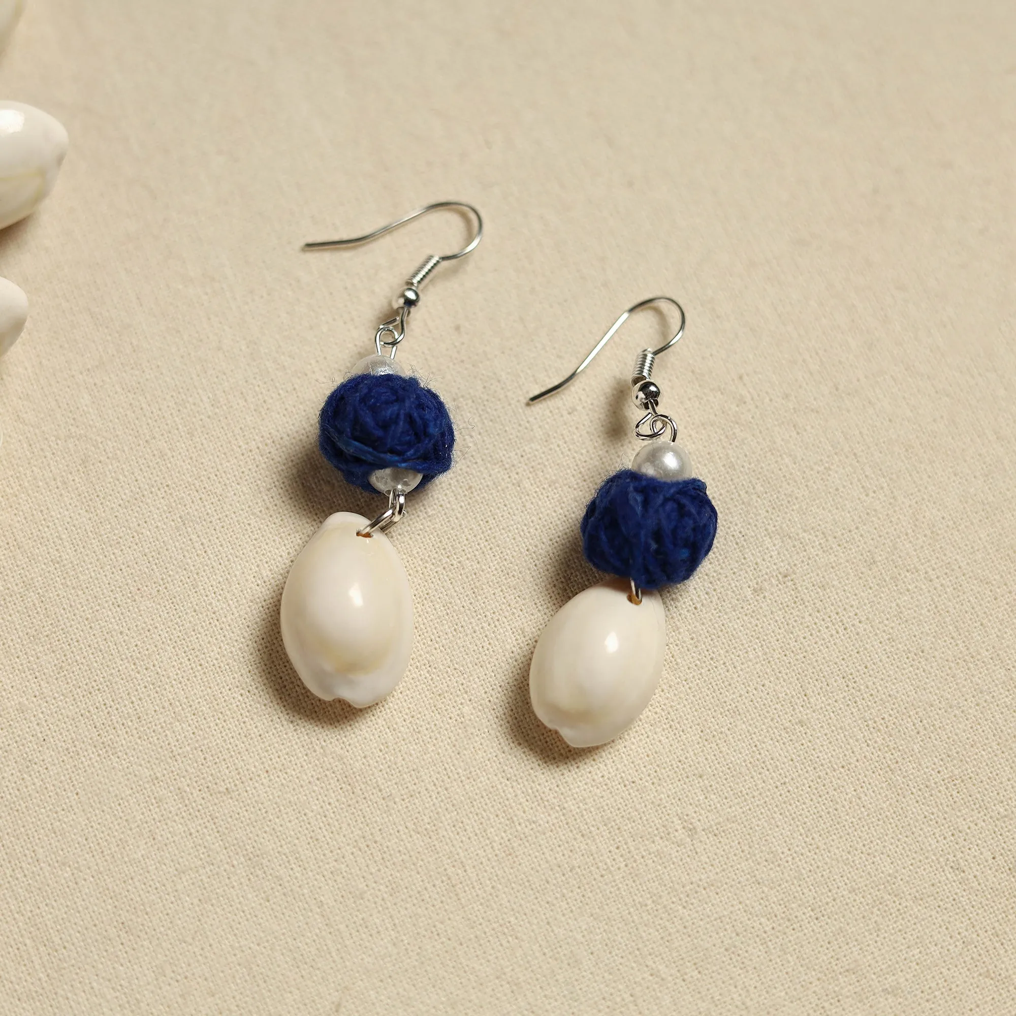 Handcrafted Thread Beads Shell Work Necklace Set 05 sold by Itokri product image thumbnail 3