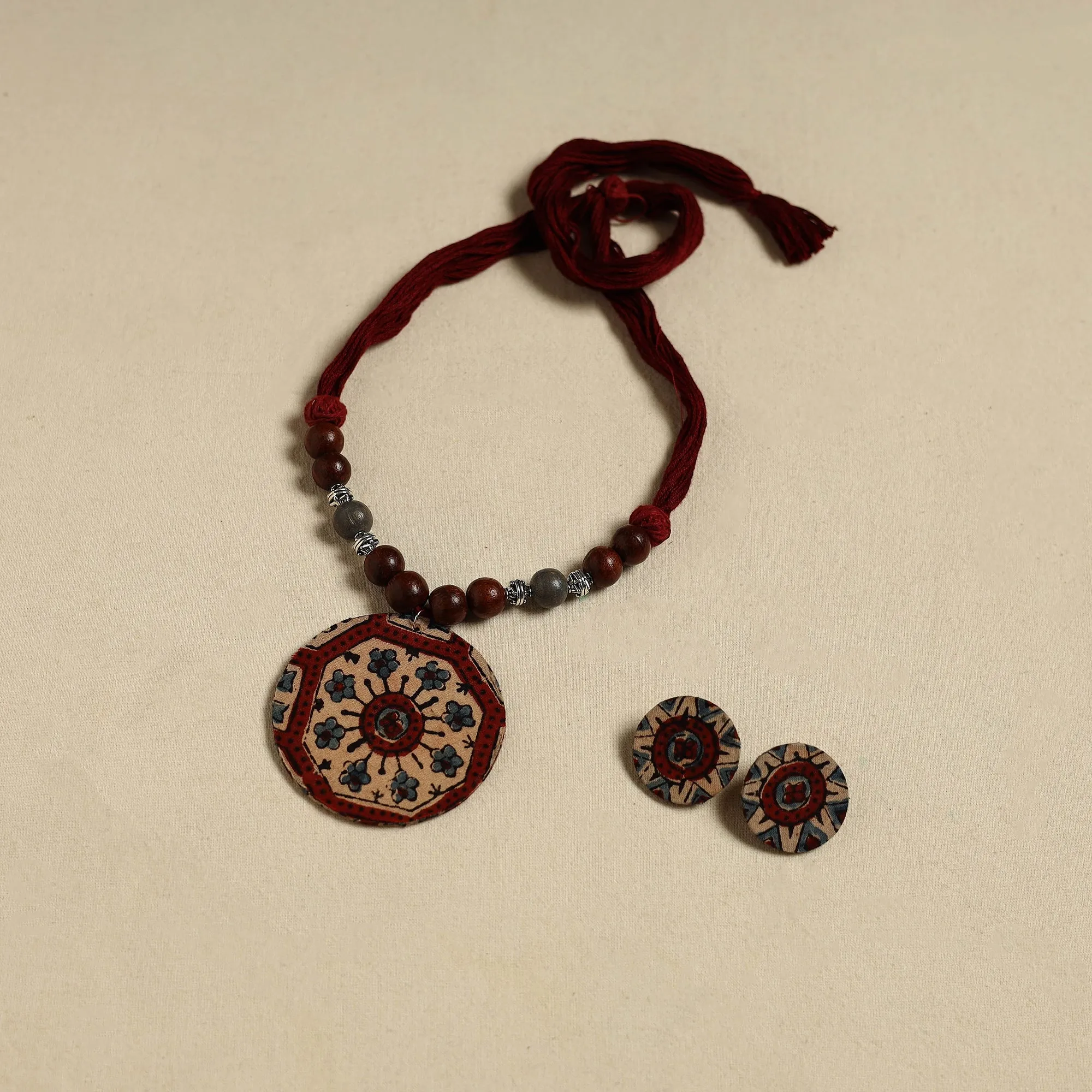 Handcrafted Wooden Beads Fabart Necklace Set 31 sold by Itokri product image thumbnail 2