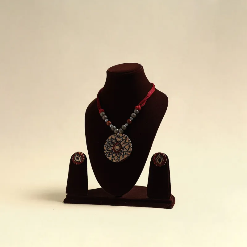 Handcrafted Wooden Beads Fabart Necklace Set 43 made by Itokri