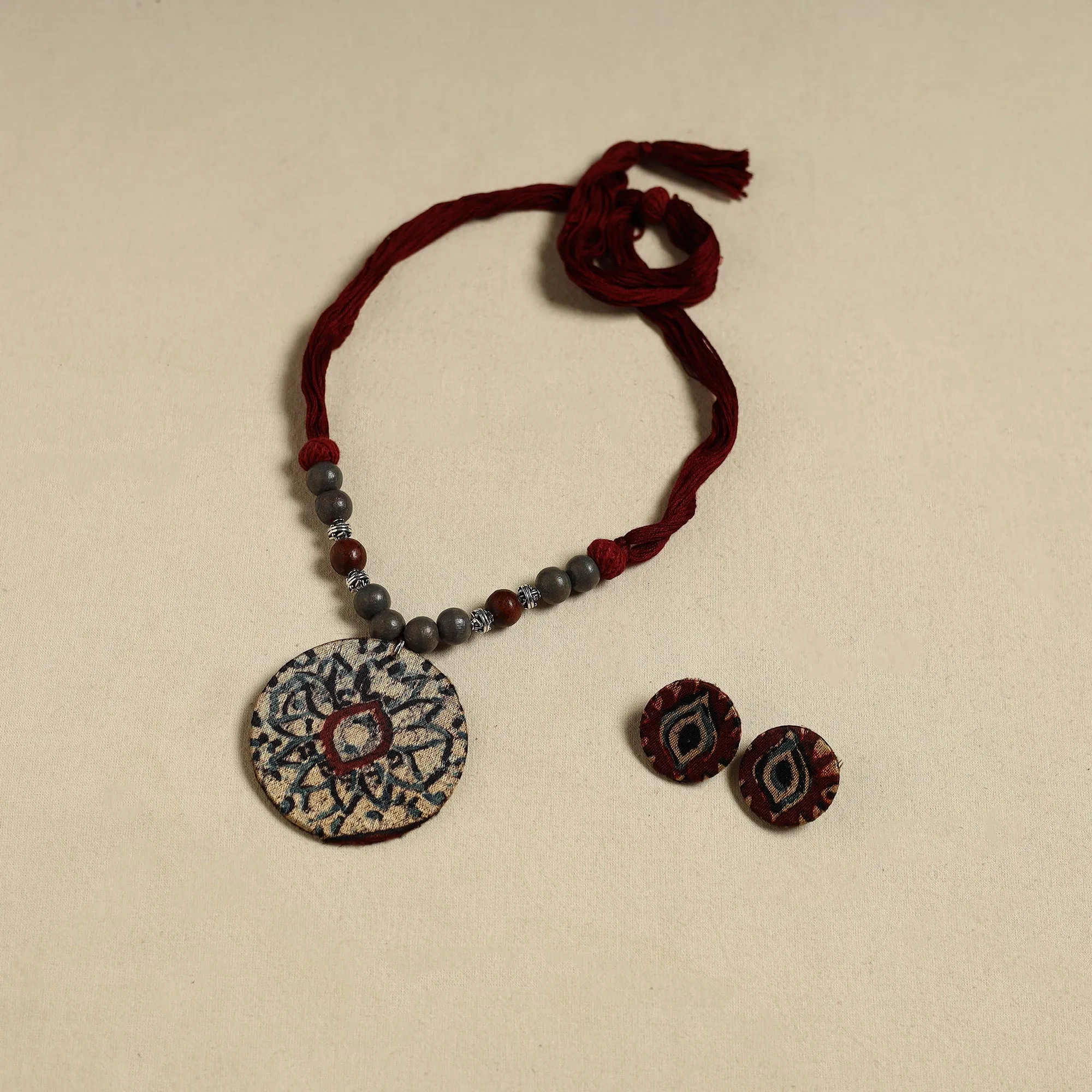 Handcrafted Wooden Beads Fabart Necklace Set 43 sold by Itokri product image thumbnail 2