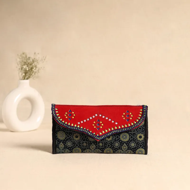 Traditional Kutch Mashru Silk Leather Flap Clutch / Wallet 104 made by Itokri