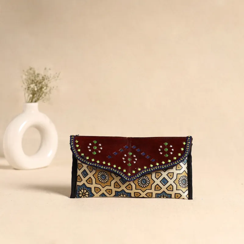 Traditional Kutch Mashru Silk Leather Flap Clutch / Wallet 102 made by Itokri