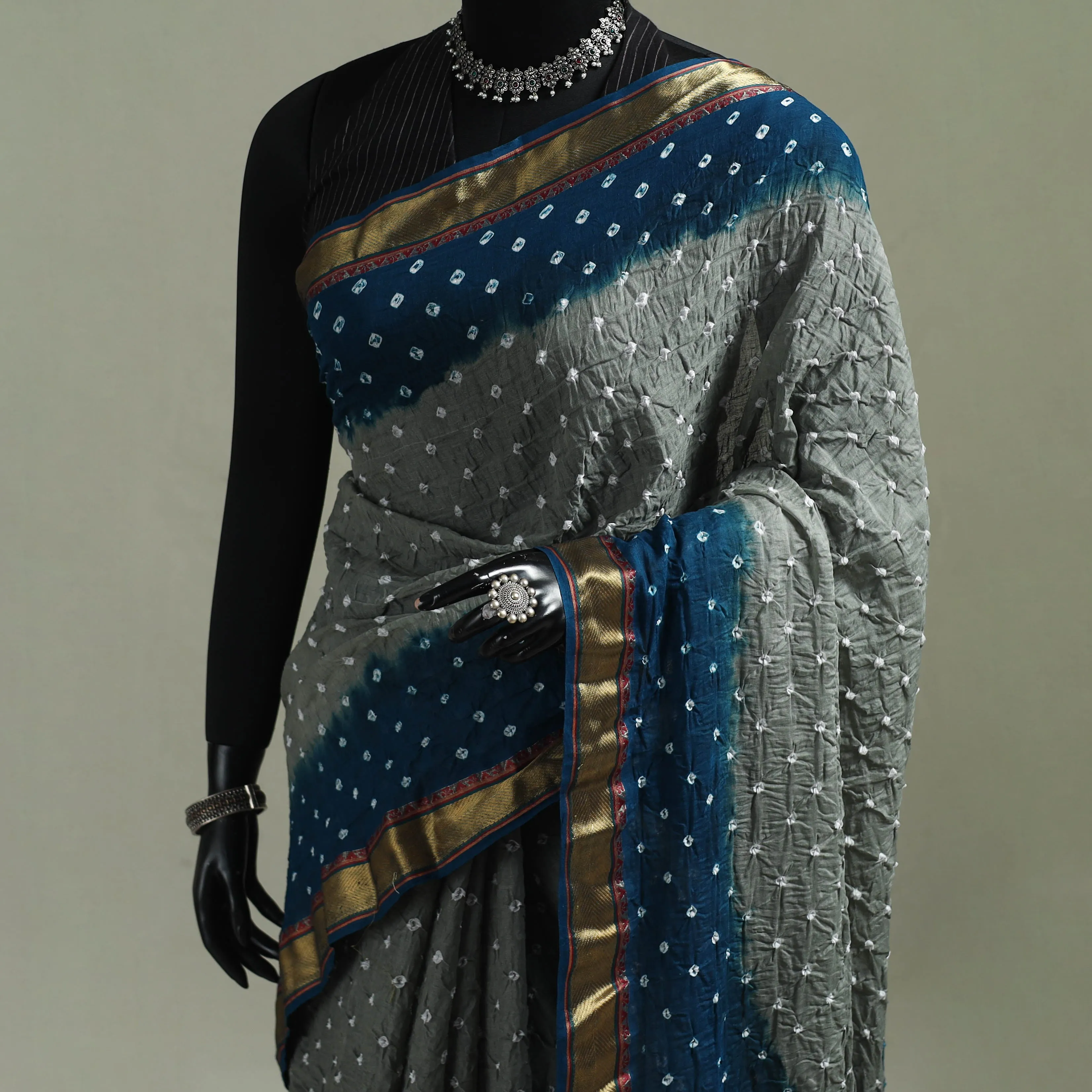 Kutch Tie-Dye Bandhani Cotton Saree with Blouse Piece 51 sold by Itokri product image thumbnail 2