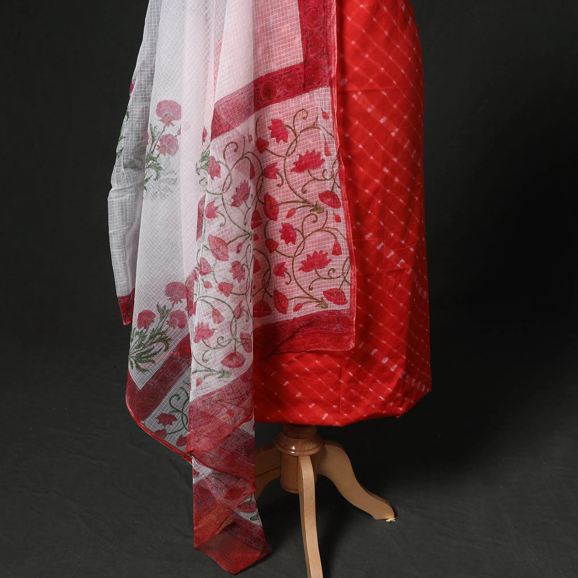 Leheriya Tie-Dye 2pc Cotton Unstitched Dress Material Kurta Set with Earrings 04 sold by Itokri product image thumbnail 4
