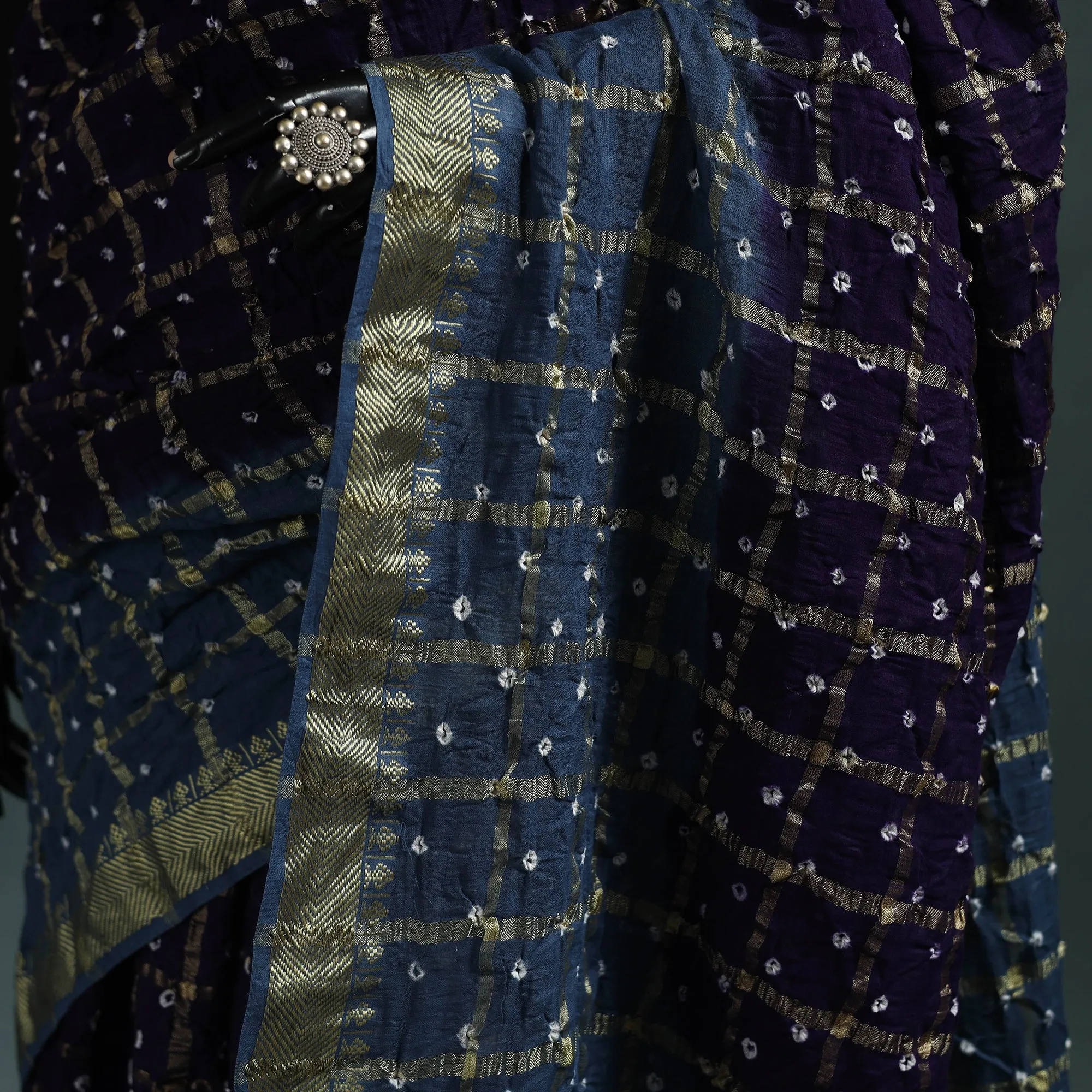 Kutch Tie-Dye Bandhani Cotton Saree with Blouse Piece 08 sold by Itokri product image thumbnail 3