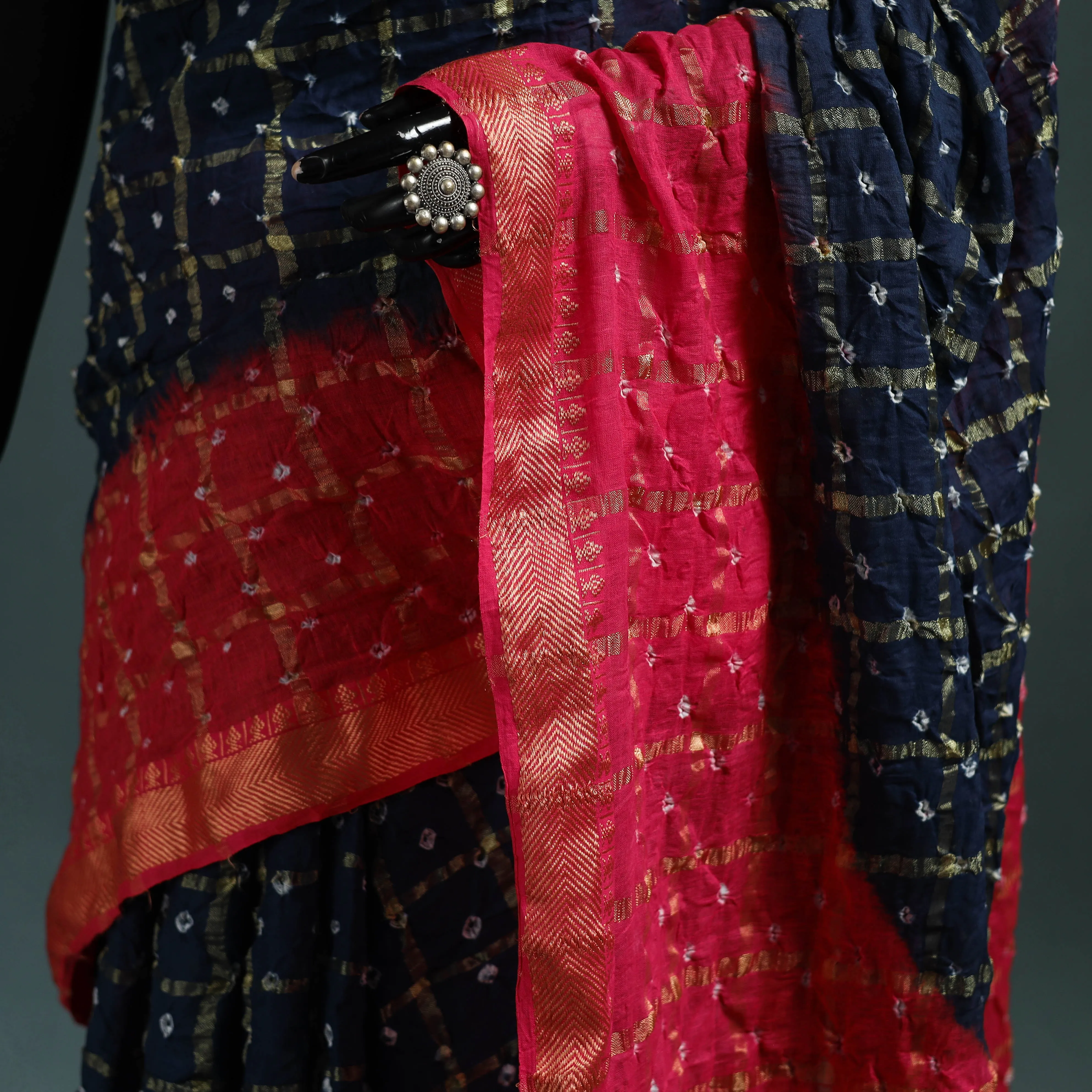 Kutch Tie-Dye Bandhani Cotton Saree with Blouse Piece 09 sold by Itokri product image thumbnail 3