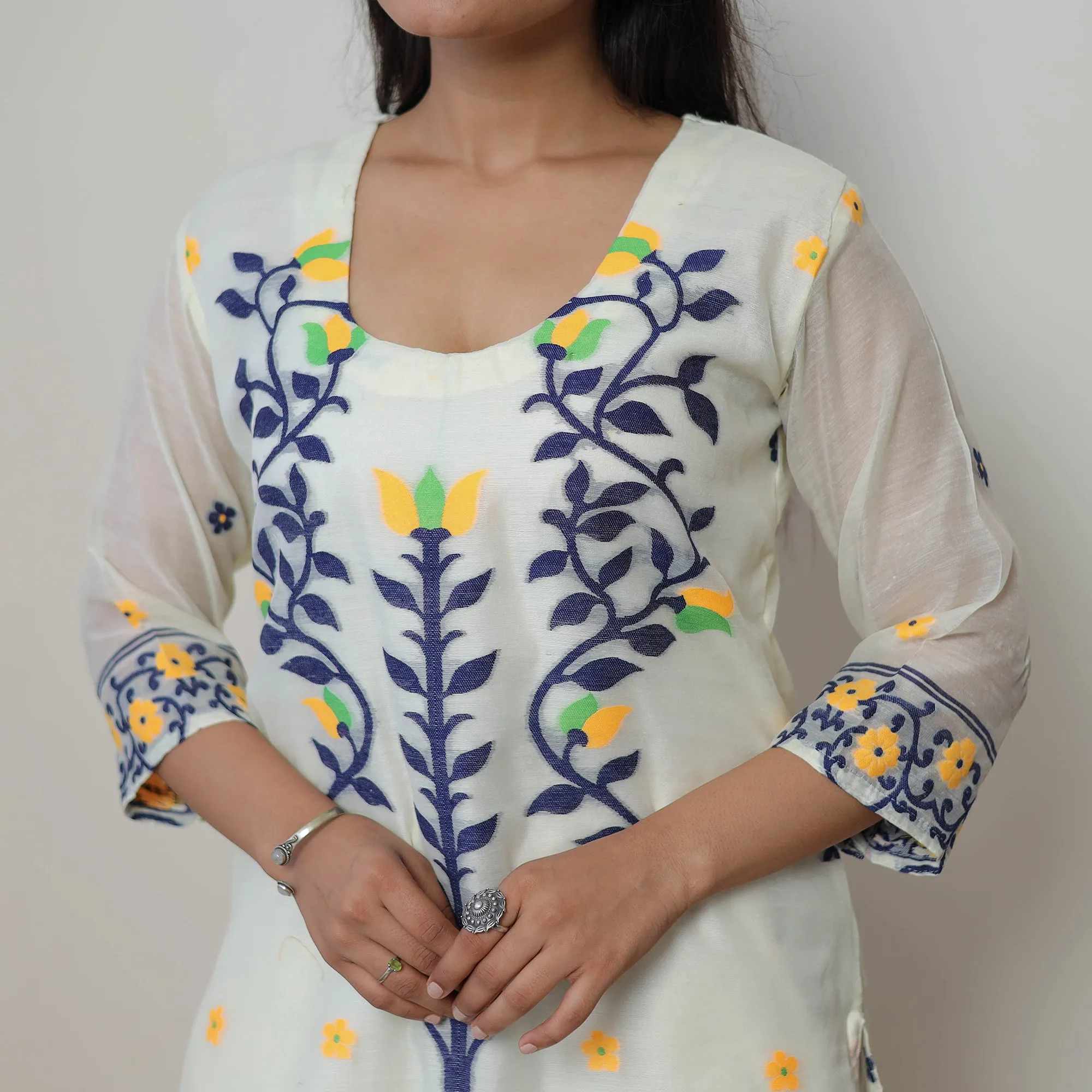 White - Bengal Jamdani Silk Cotton Kurta with Dupatta Set 05 sold by Itokri product image thumbnail 3
