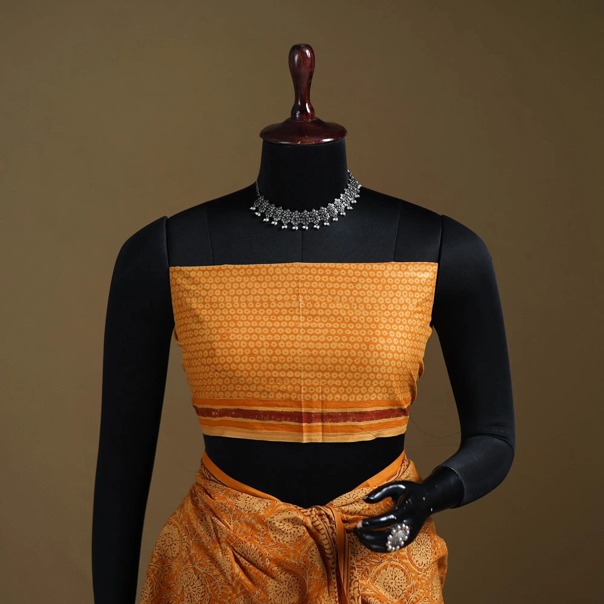 Gamthi Hand Block Print Pure Mul Cotton Saree with Blouse Piece 53 sold by Itokri product image thumbnail 3