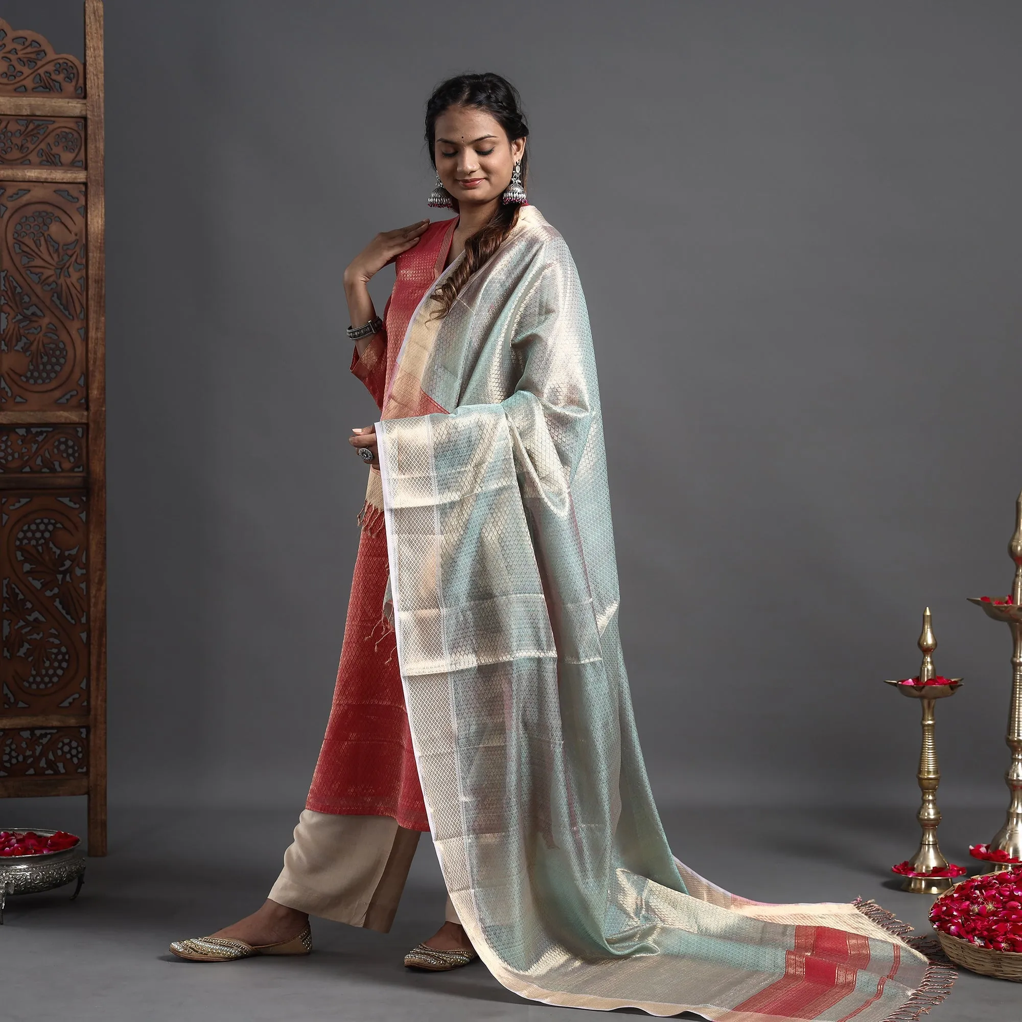 Red - Traditional Maheshwari Tissue Zari Work Cotton Handloom Kurta with Dupatta Set sold by Itokri product image thumbnail 3
