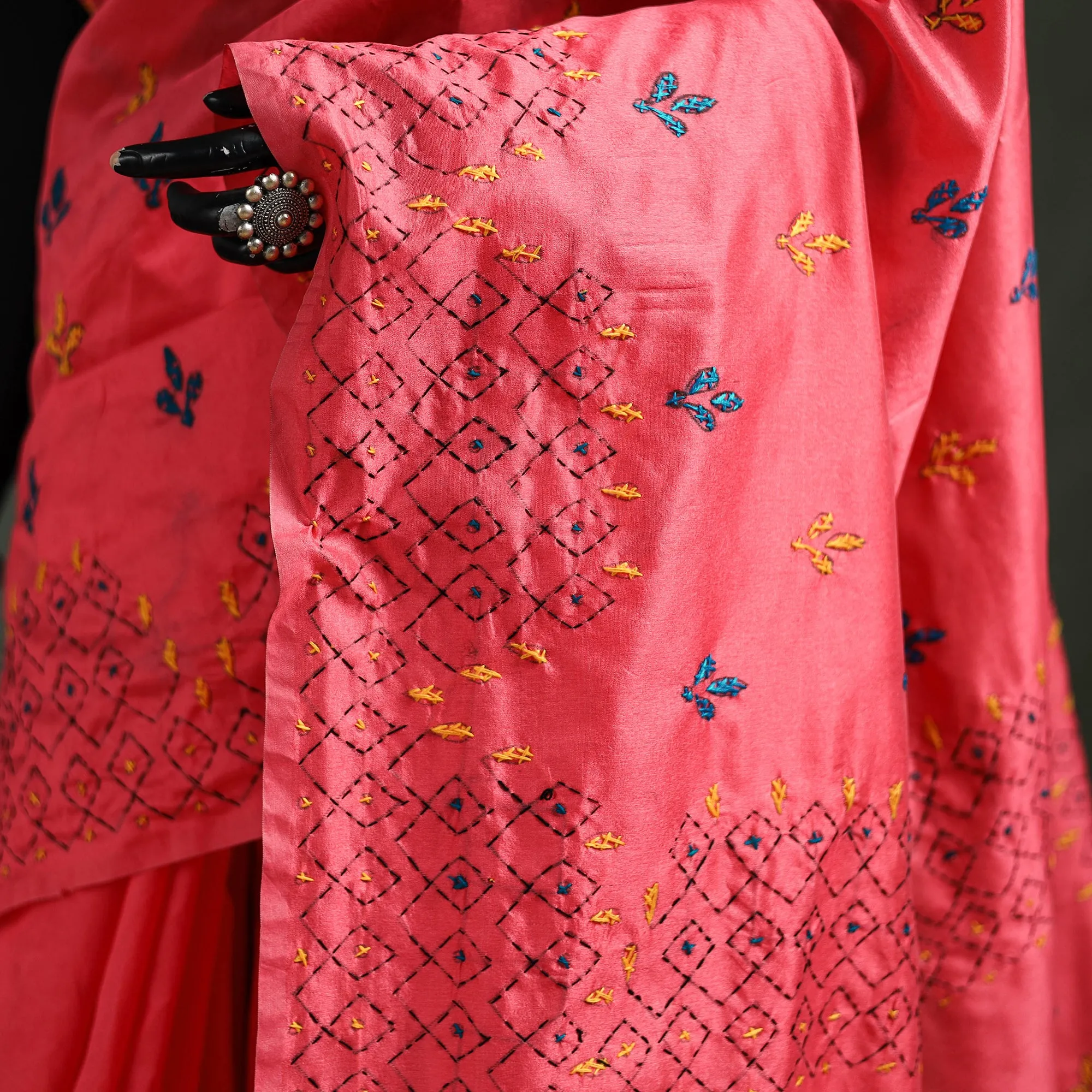 Red - Bengal Nakshi Kantha Hand Embroidered Silk Saree 47 sold by Itokri product image thumbnail 3