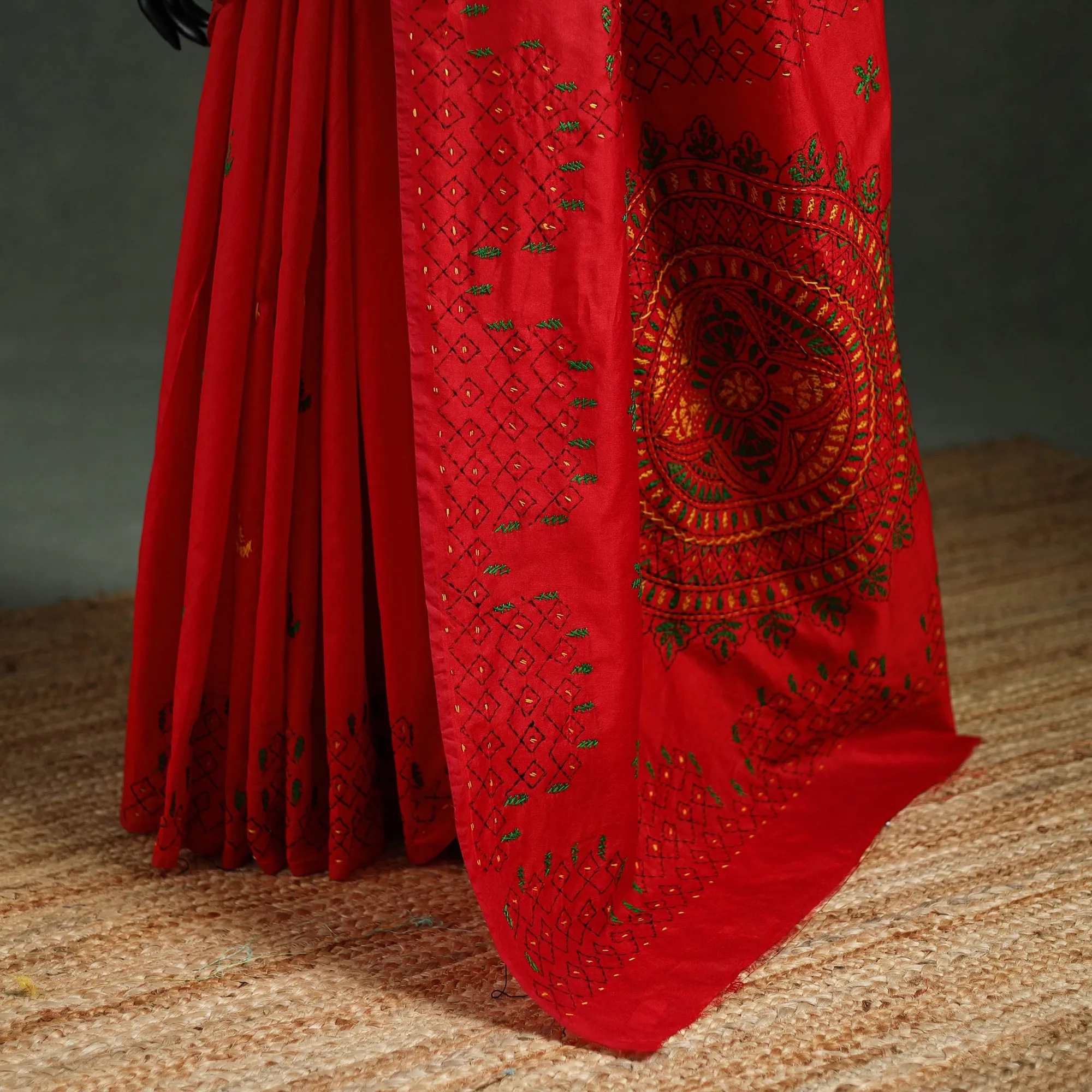 Red - Bengal Nakshi Kantha Hand Embroidered Silk Saree 37 sold by Itokri product image thumbnail 4