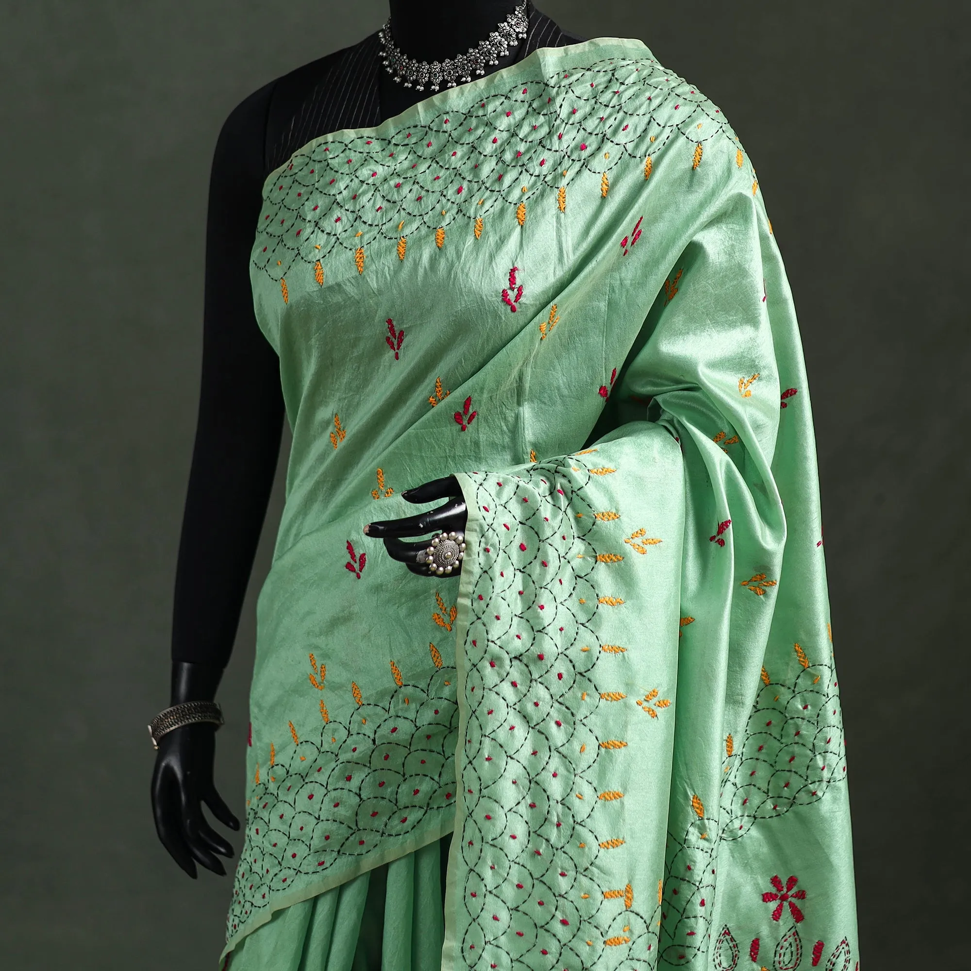 Green - Bengal Nakshi Kantha Hand Embroidered Silk Saree 35 sold by Itokri product image thumbnail 2