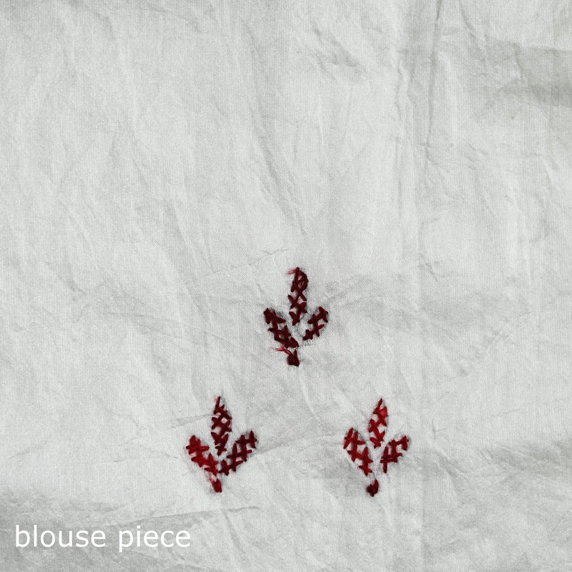 White - Bengal Nakshi Kantha Hand Embroidered Silk Saree 33 sold by Itokri product image thumbnail 5