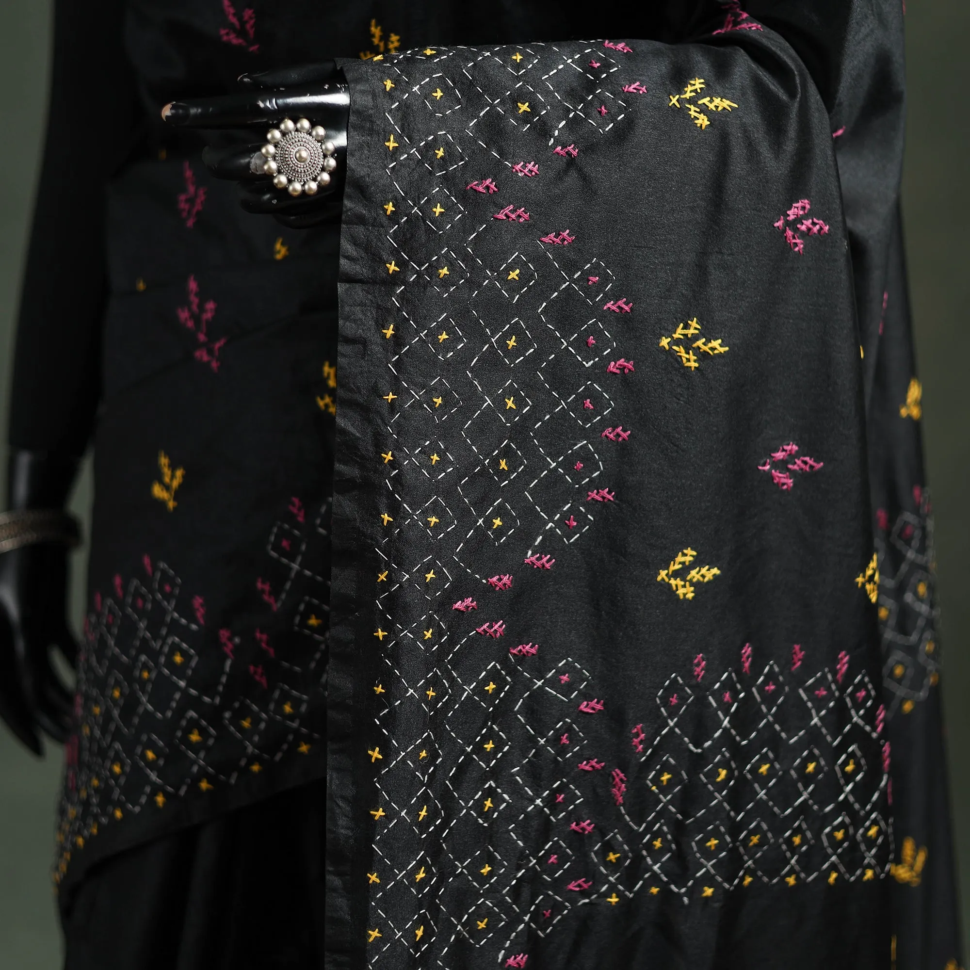 Black - Bengal Nakshi Kantha Hand Embroidered Silk Saree 18 sold by Itokri product image thumbnail 3