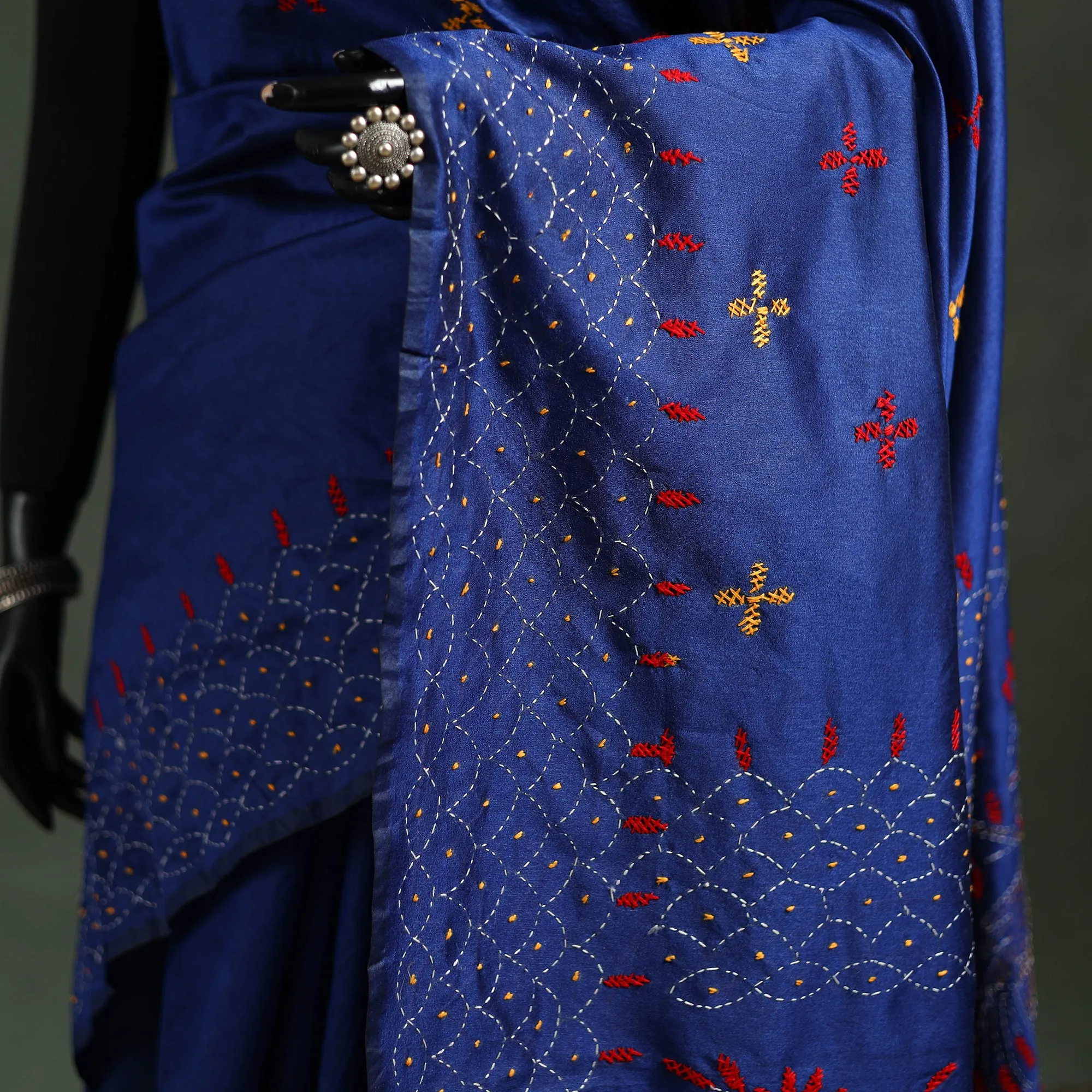 Blue - Bengal Nakshi Kantha Hand Embroidered Silk Saree 11 sold by Itokri product image thumbnail 3