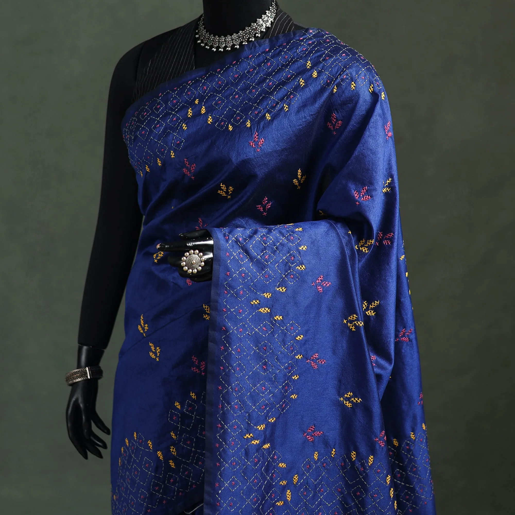 Blue - Bengal Nakshi Kantha Hand Embroidered Silk Saree 10 sold by Itokri product image thumbnail 2