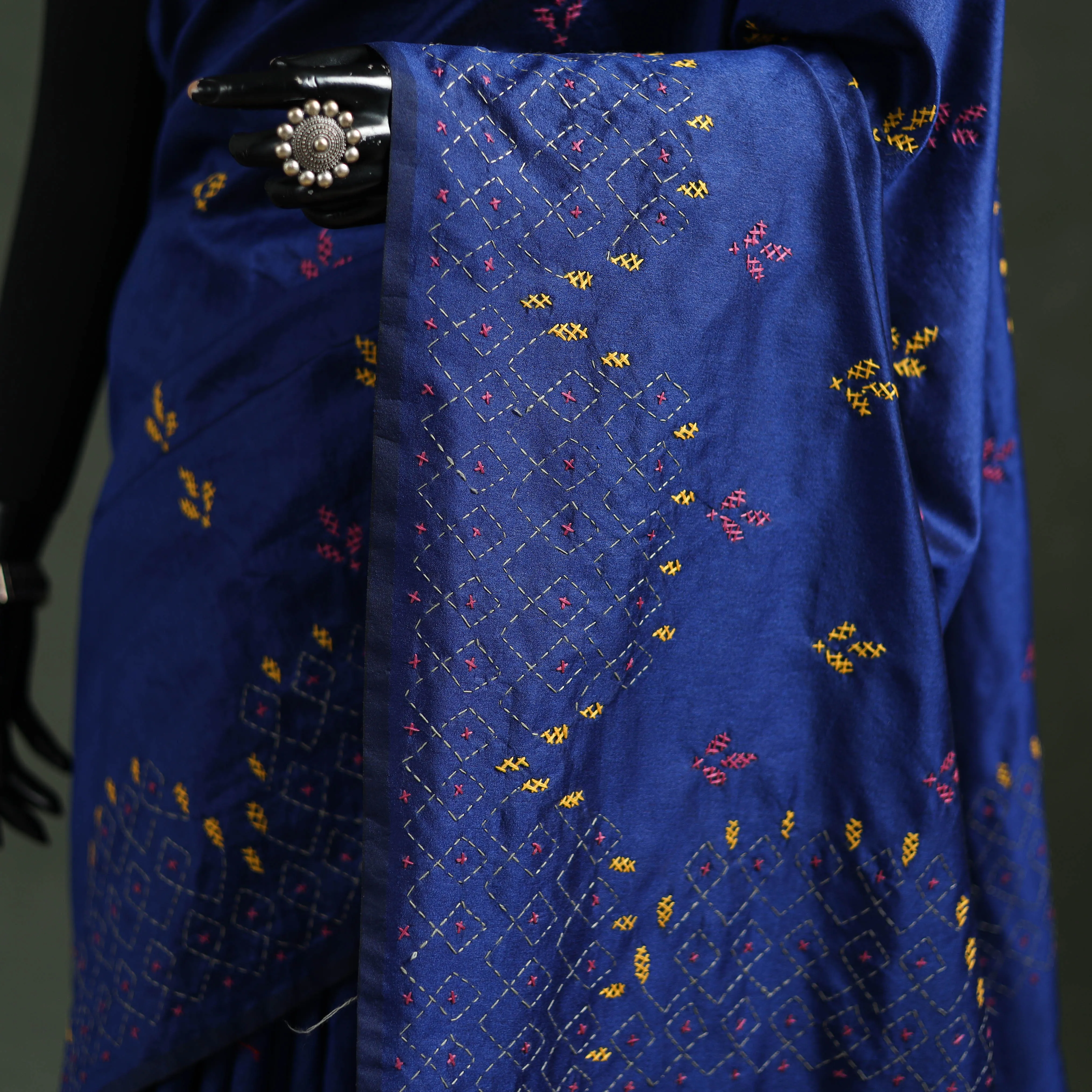 Blue - Bengal Nakshi Kantha Hand Embroidered Silk Saree 10 sold by Itokri product image thumbnail 3