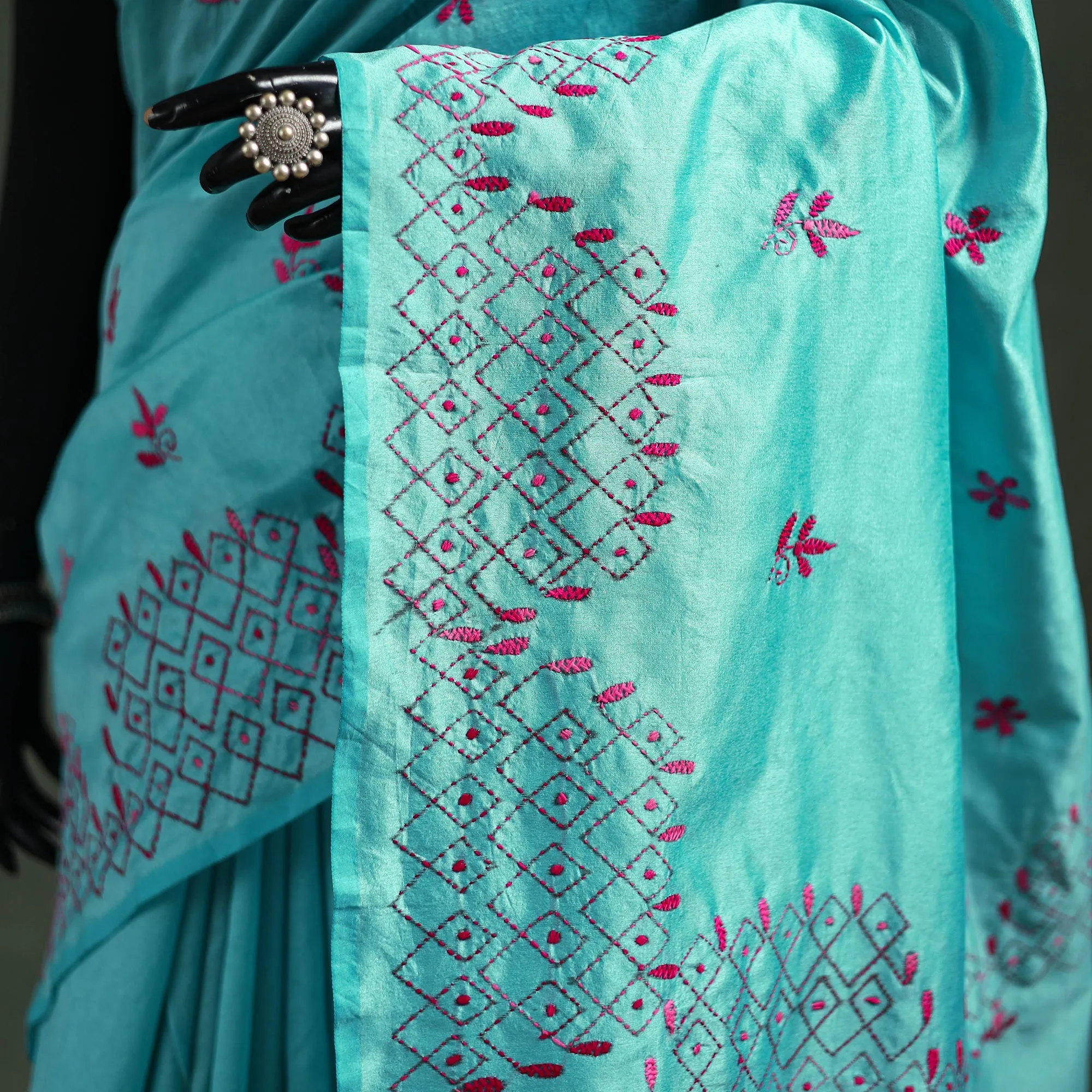 Blue - Bengal Nakshi Kantha Hand Embroidered Silk Saree 01 sold by Itokri product image thumbnail 3