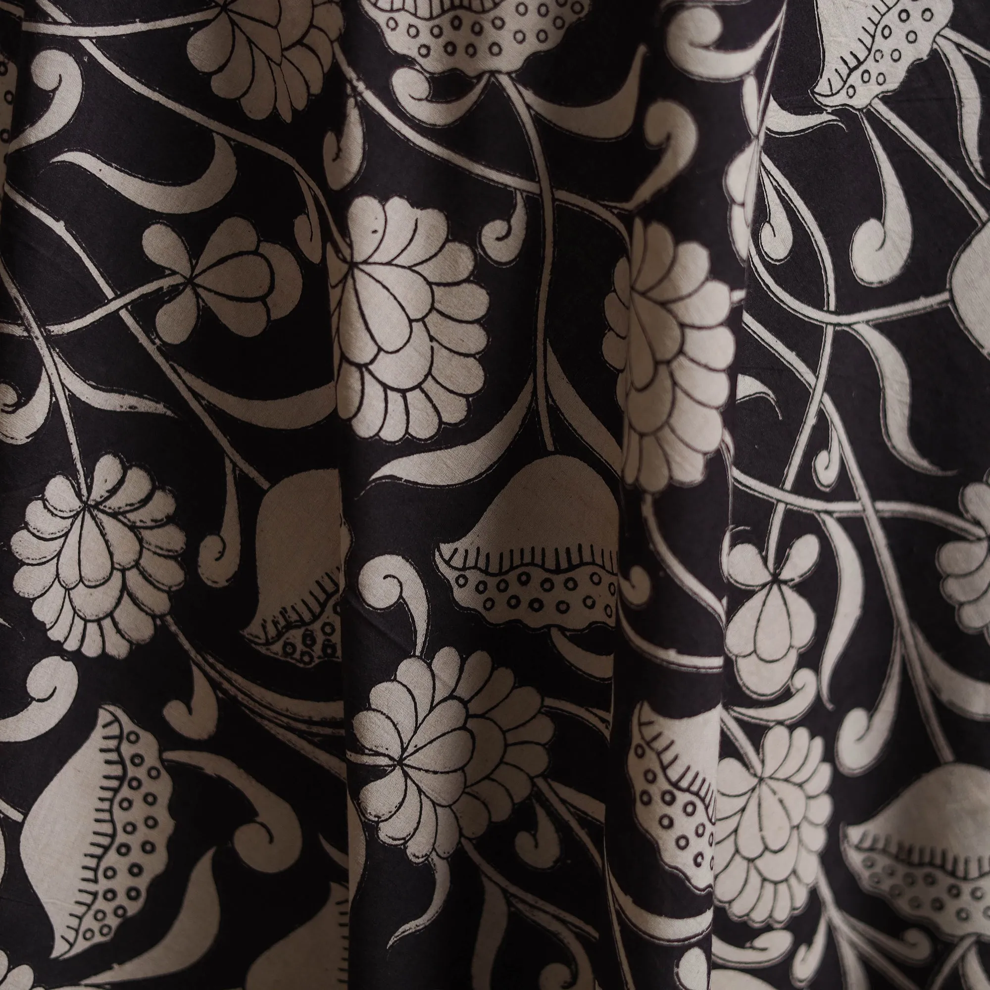 Black - Kalamkari Printed Cotton Fabric 34 sold by Itokri product image thumbnail 3