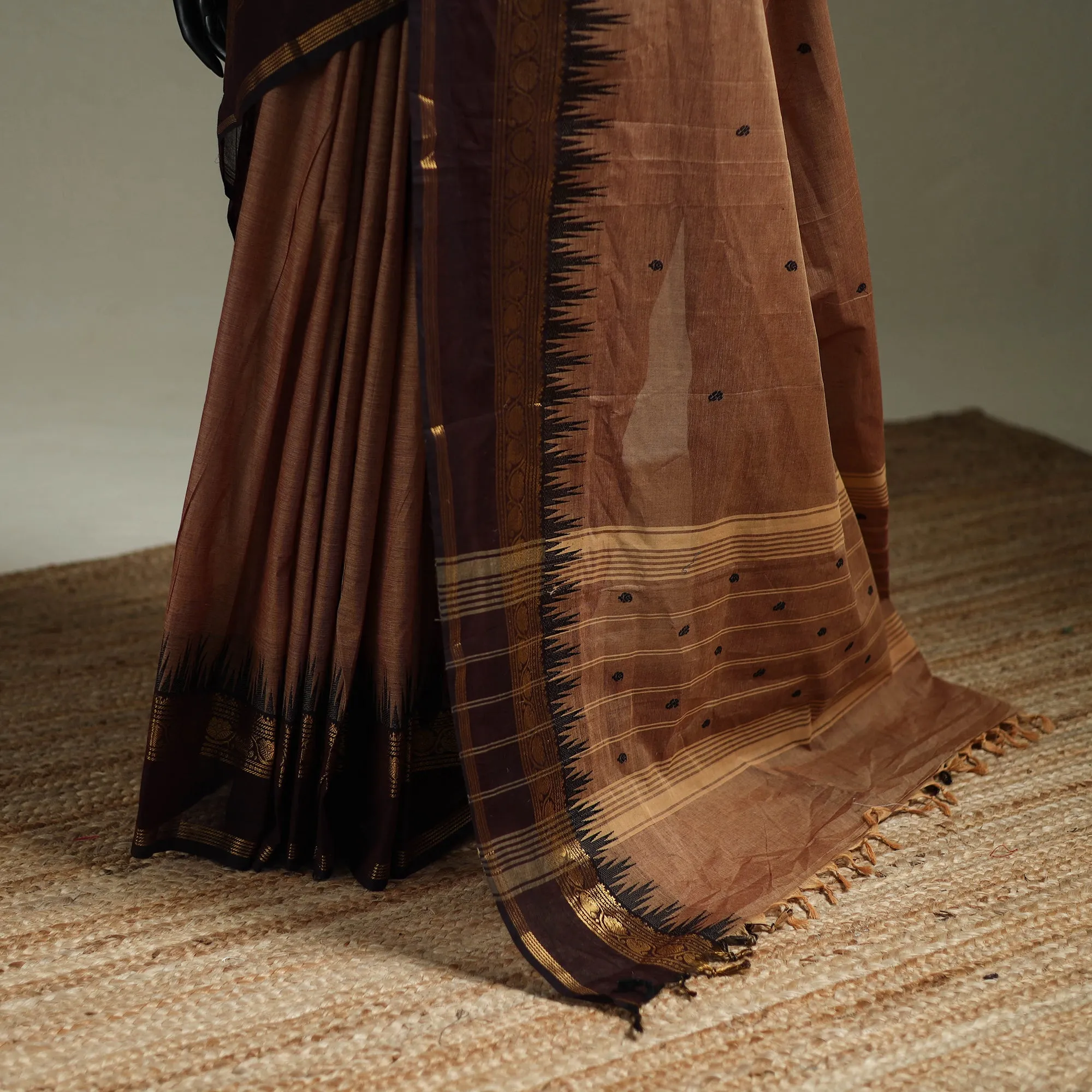 Brown - Kanchipuram Buti Cotton Saree with Border 03 sold by Itokri product image thumbnail 4
