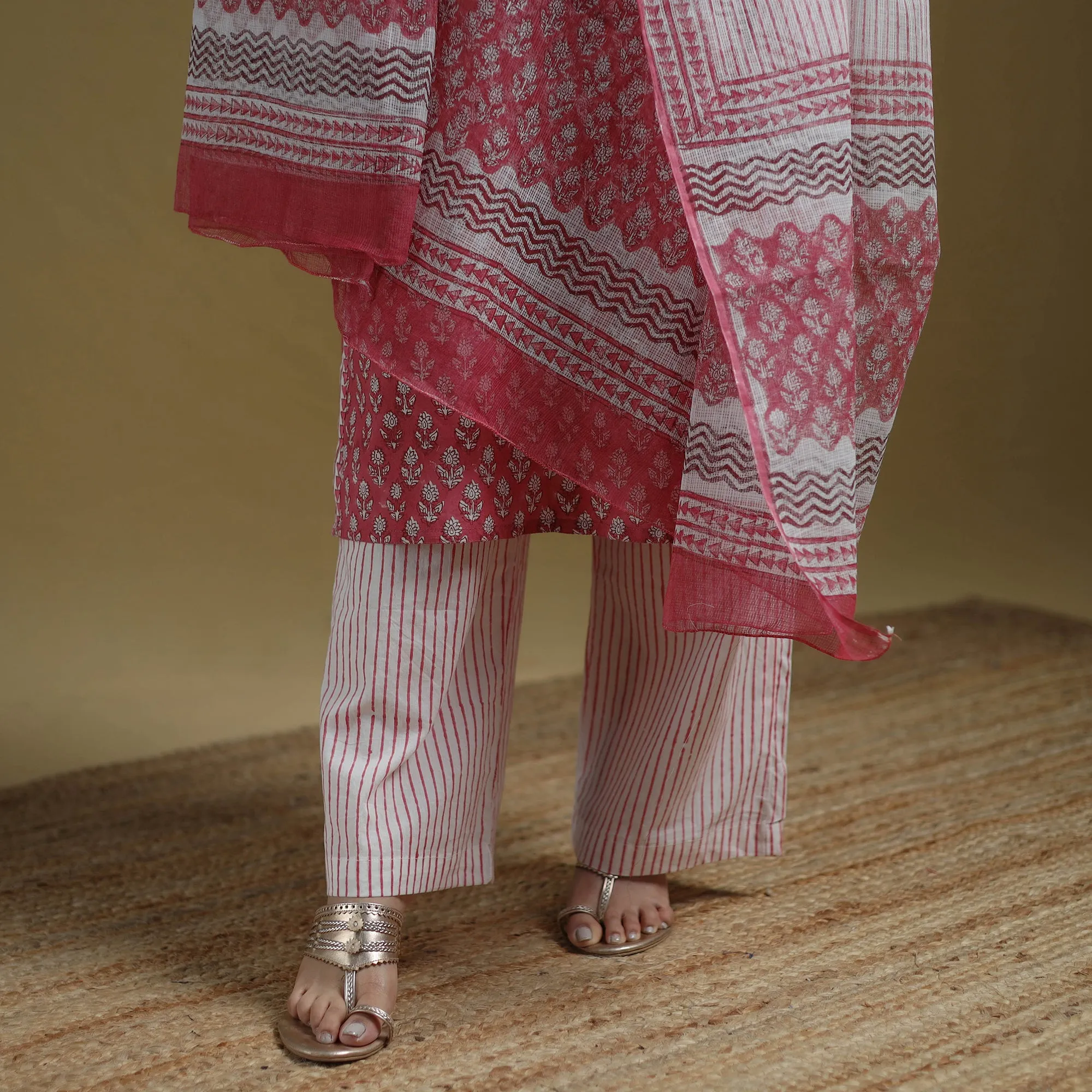 Pink - Sanganeri Hand Block Print Cotton Suit Set with Dupatta for women 16 sold by Itokri product image thumbnail 5