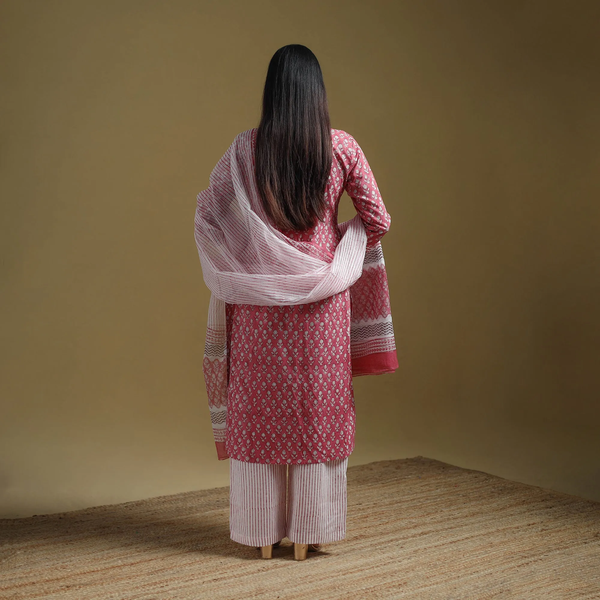 Pink - Sanganeri Hand Block Print Cotton Suit Set with Dupatta for women 16 sold by Itokri product image thumbnail 4
