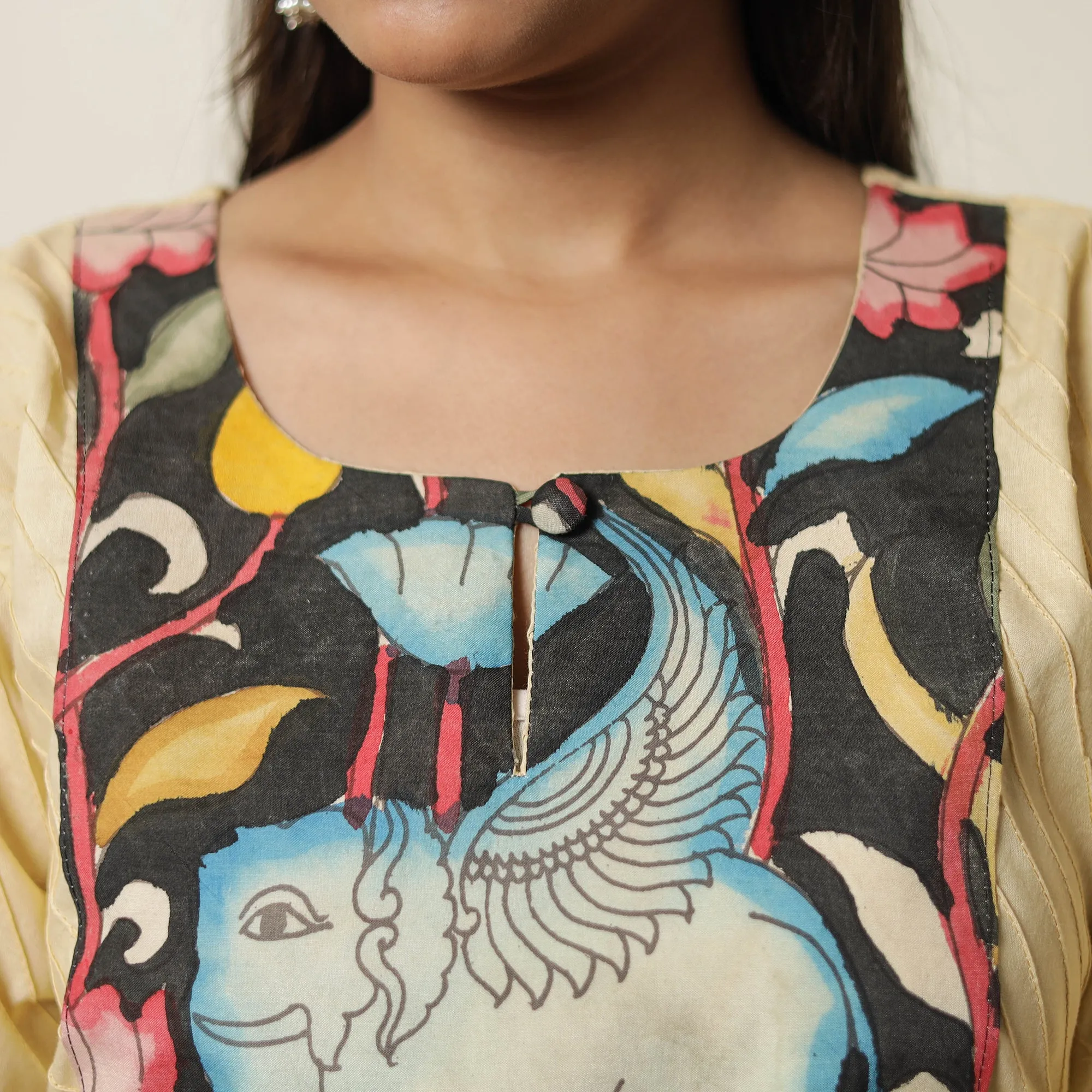 Beige - Srikalahasti Kalamkari Patchwork Pintuck Plain Cotton Straight Kurta 02 sold by Itokri product image thumbnail 4