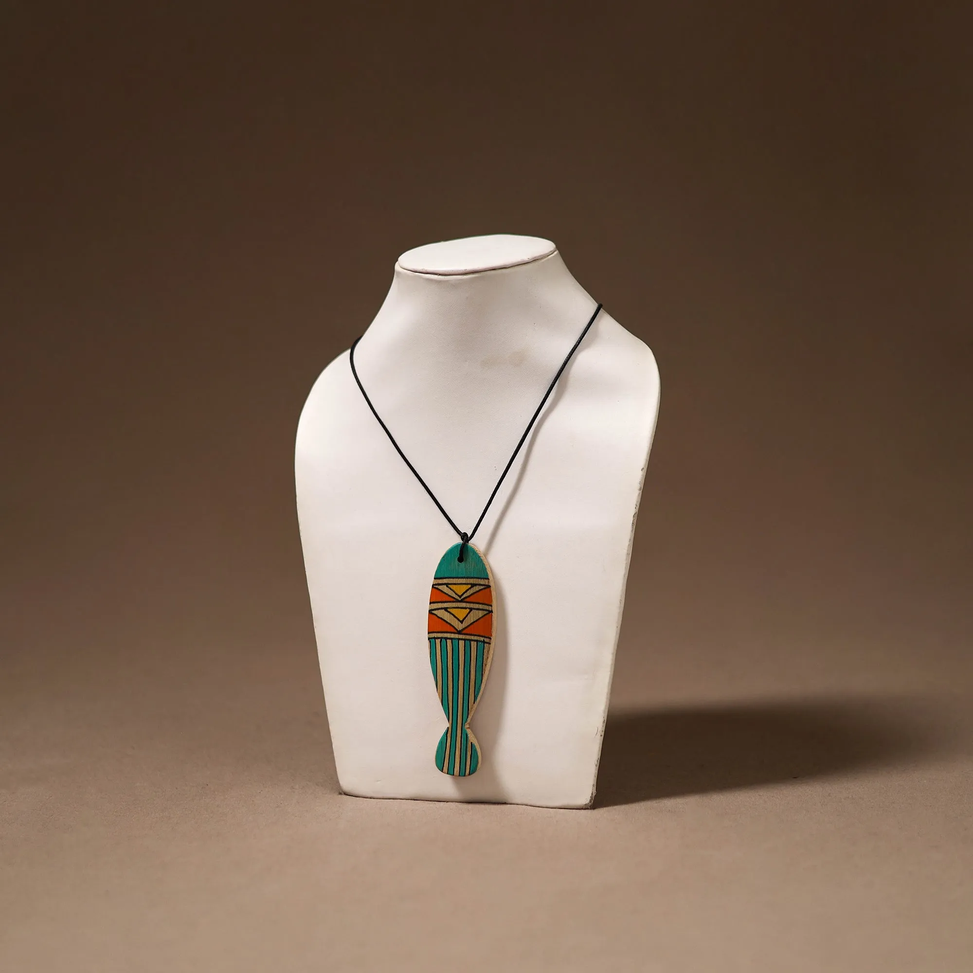 Kerala Mural Handpainted Bamboo Fish Necklace 165 sold by Itokri