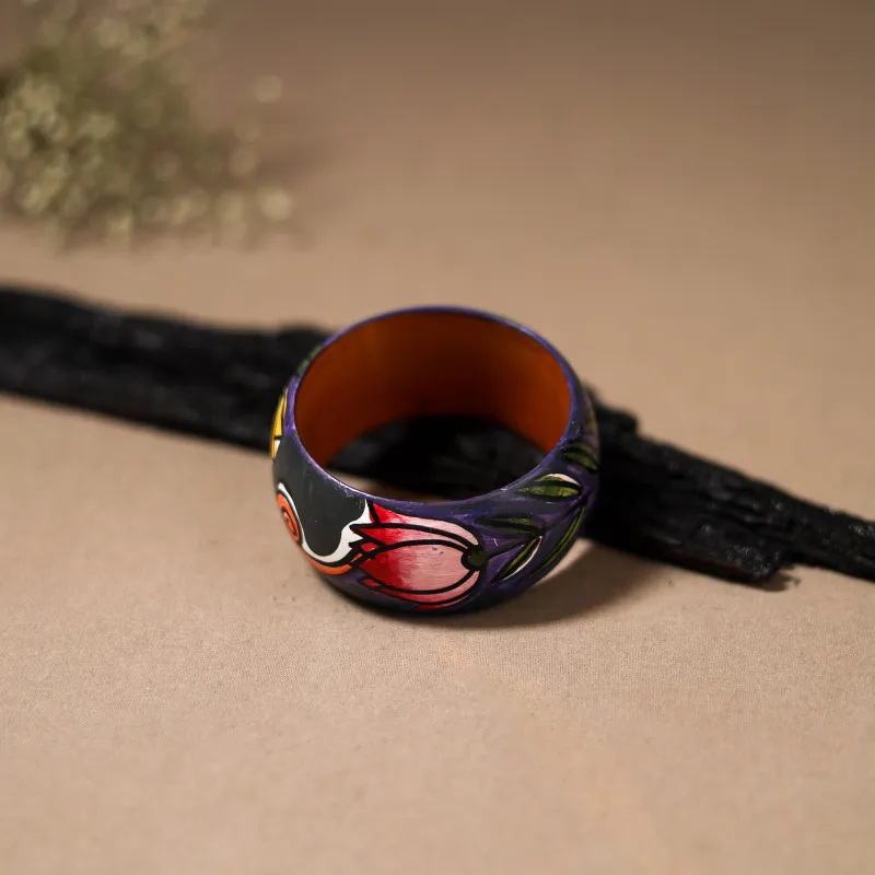 Kerala Mural Handpainted Wooden Bangle (Size - 2-8) 92 made by Itokri