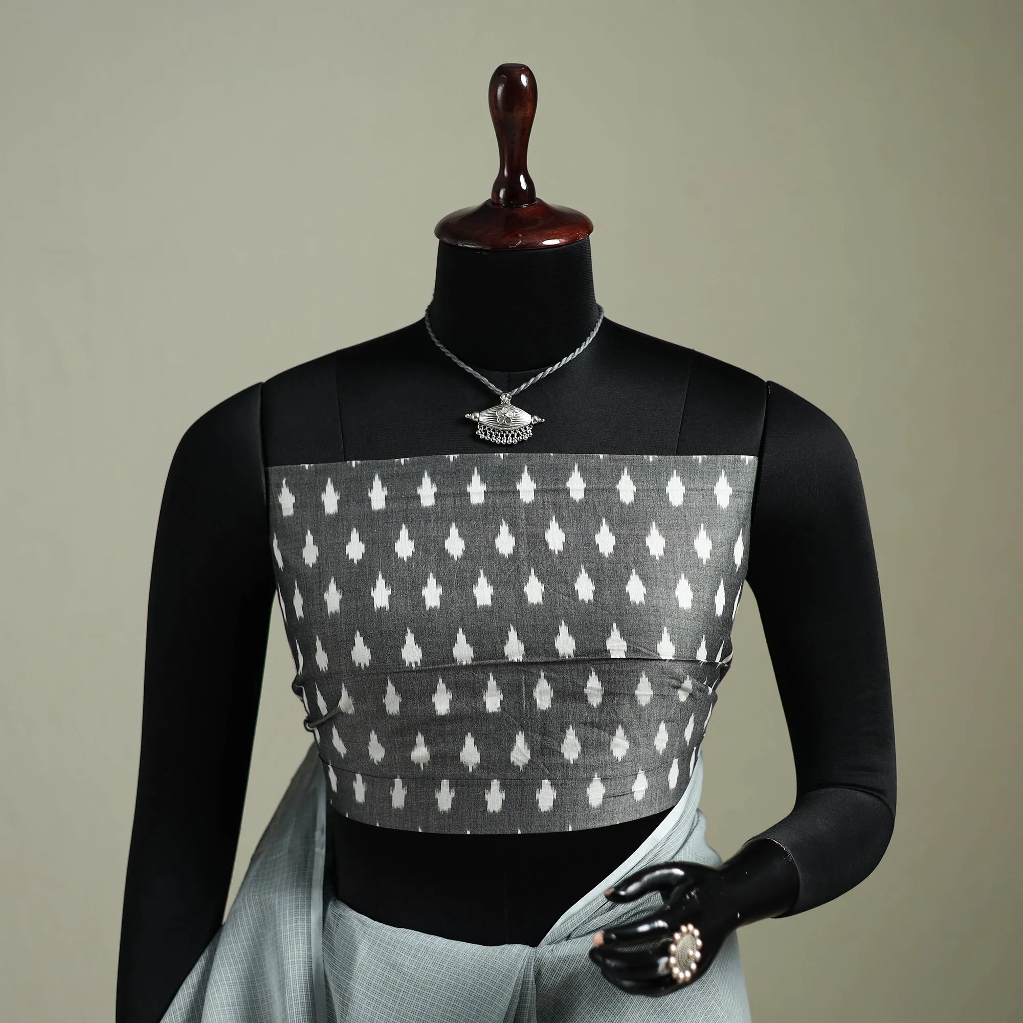 Grey - Nazaakat Kota Doria Cotton Plain Saree with Blouse & Jewellery Set 191 sold by Itokri product image thumbnail 2