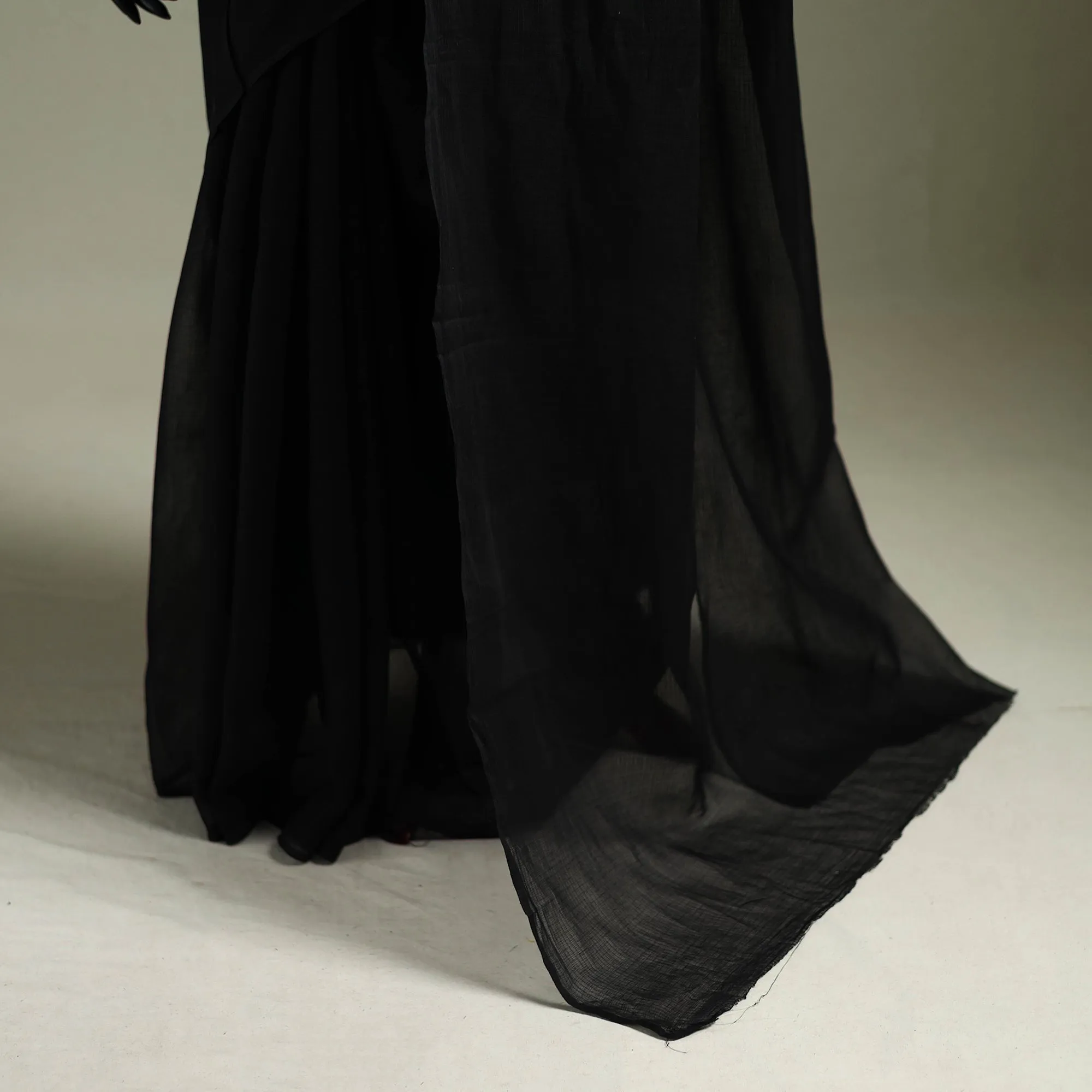 Black - Nazaakat Kota Doria Cotton Plain Saree with Blouse & Jewellery Set 133 sold by Itokri product image thumbnail 4