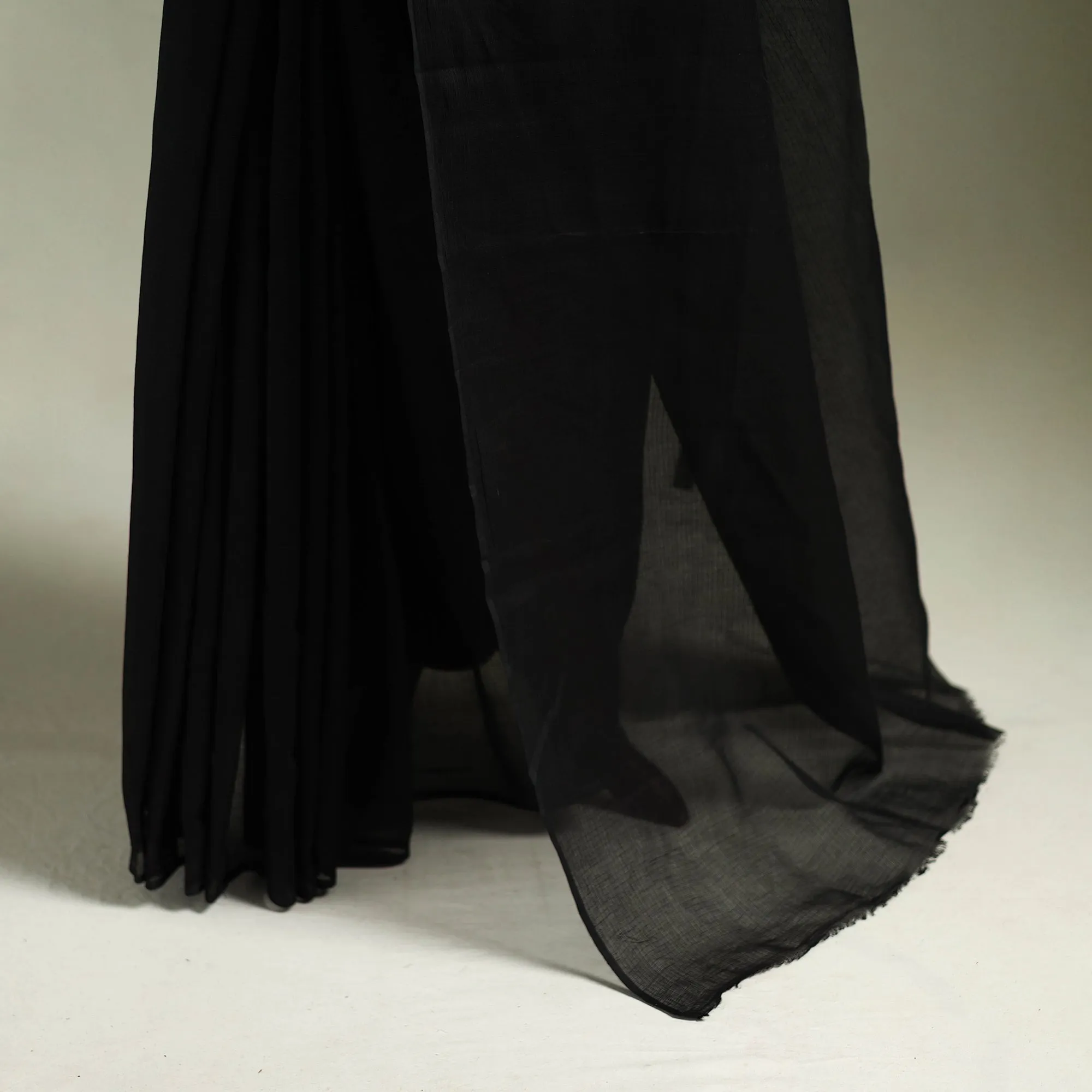 Black - Nazaakat Kota Doria Cotton Plain Saree with Blouse & Jewellery Set 37 sold by Itokri product image thumbnail 4