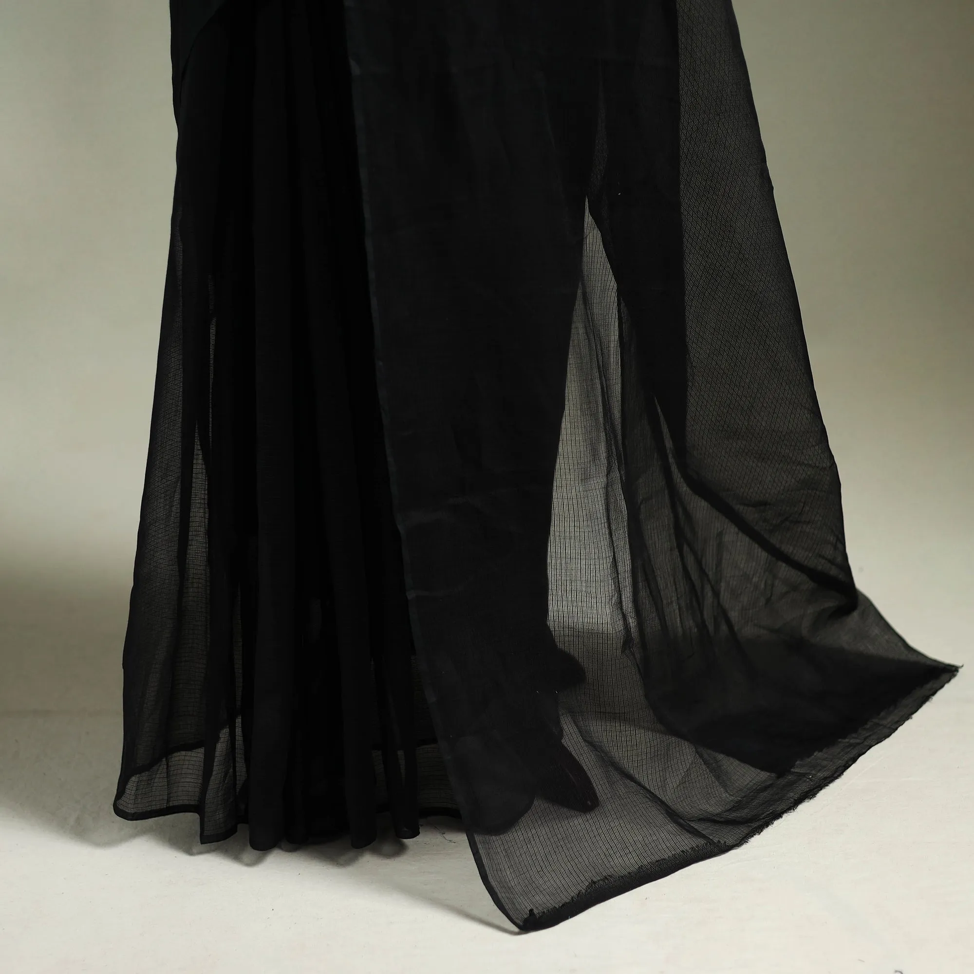 Black - Nazaakat Kota Doria Cotton Plain Saree with Blouse & Jewellery Set 12 sold by Itokri product image thumbnail 4