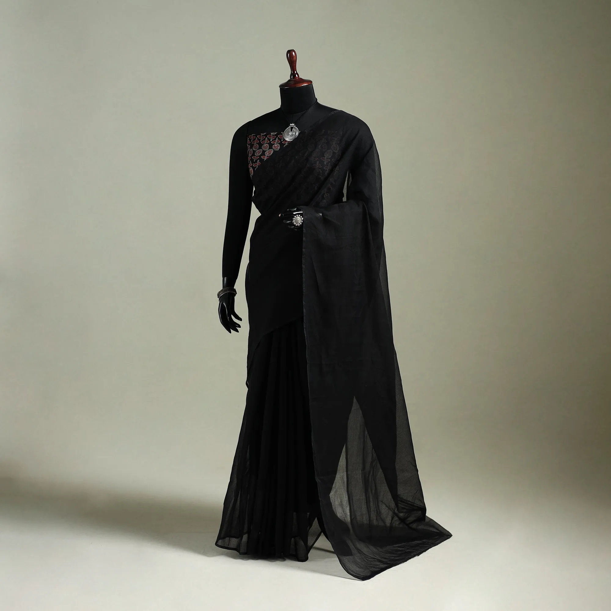 Black - Nazaakat Kota Doria Cotton Plain Saree with Blouse & Jewellery Set 11 sold by Itokri