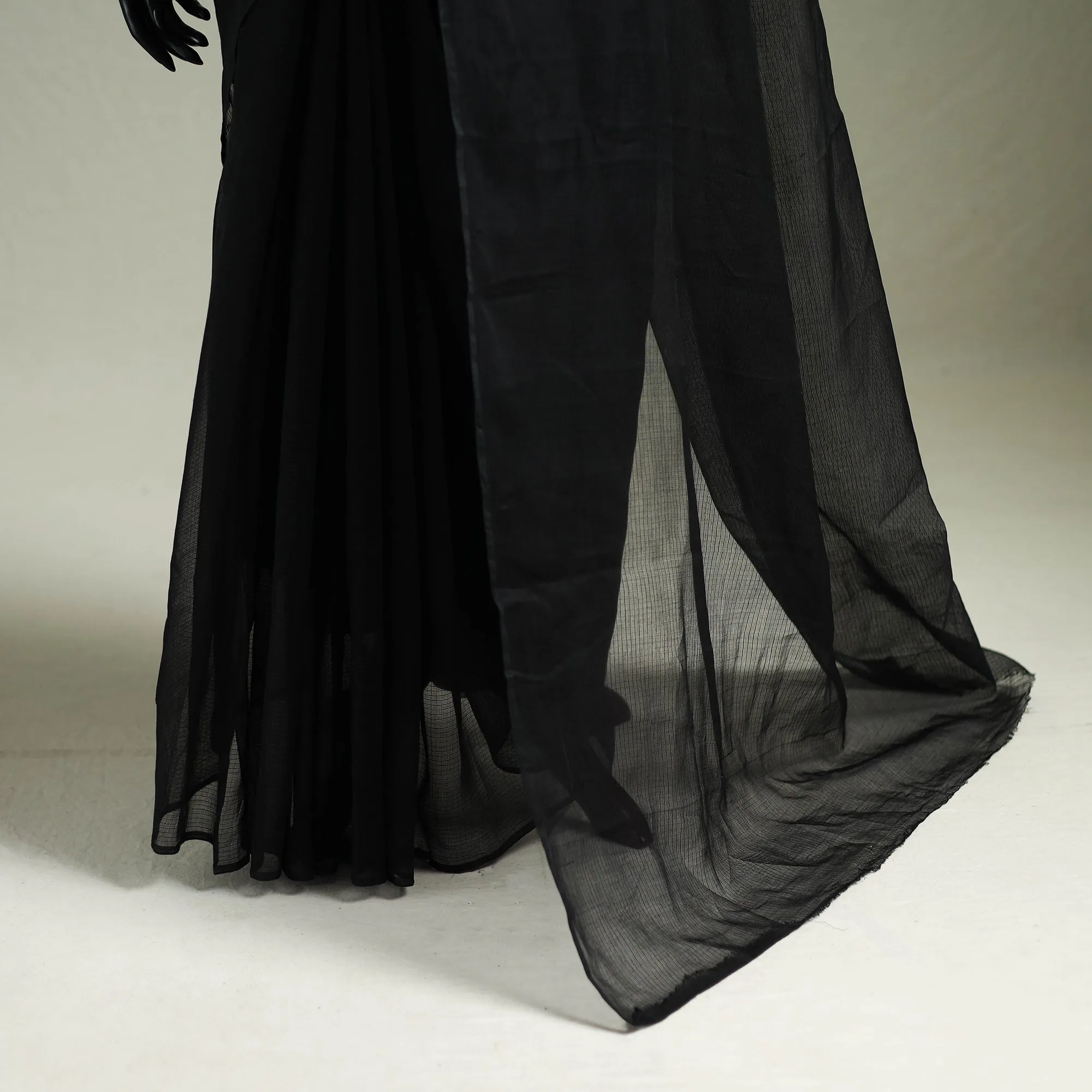 Black - Nazaakat Kota Doria Cotton Plain Saree with Blouse & Jewellery Set 05 sold by Itokri product image thumbnail 4