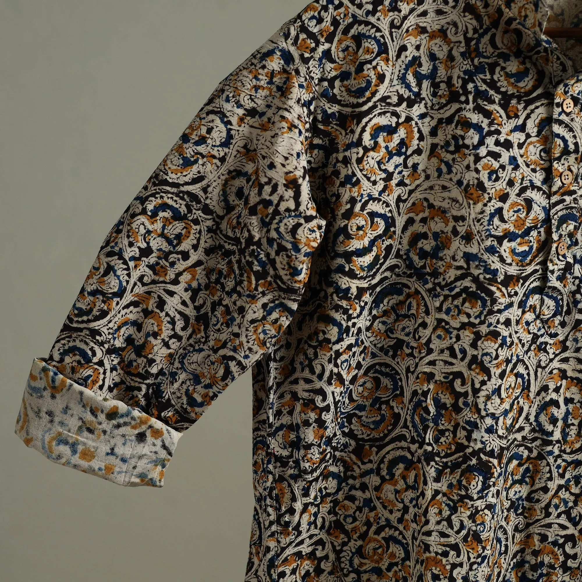 Hand Block Print Natural Dyed Cotton Short Kalamkari Kurta for Men 04 sold by Itokri product image thumbnail 5