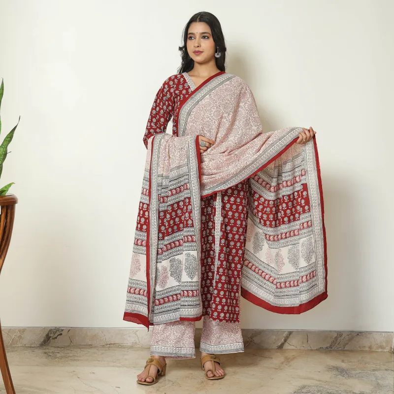 Red - Bagh Block Printed Cotton Kurta with Palazzo & Dupatta Set 04 made by Itokri
