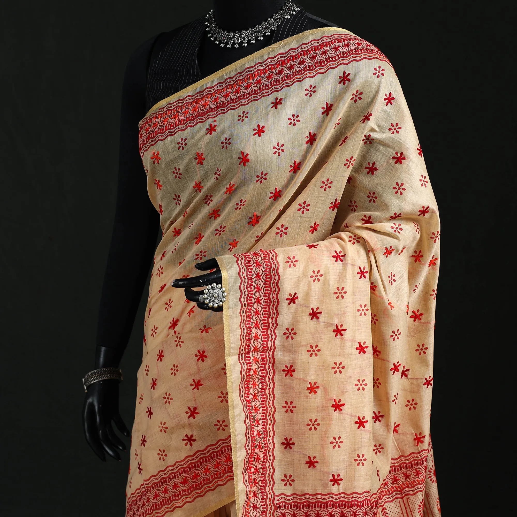 Beige - Bengal Kantha Hand Embroidery Silk Cotton Chapa Work Saree 09 sold by Itokri product image thumbnail 2