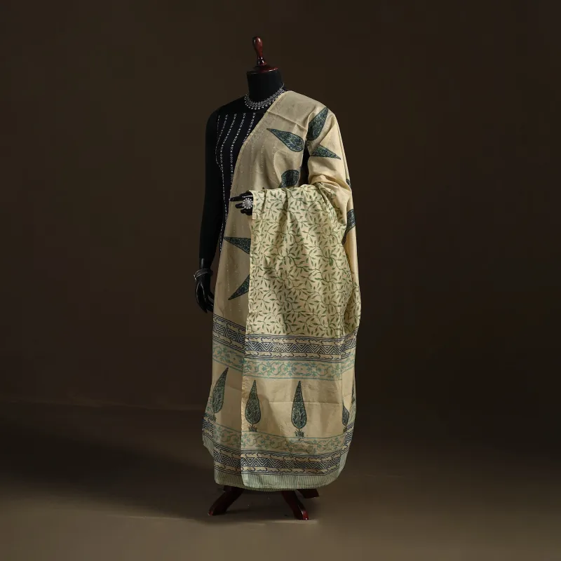 Sanganeri Hand Block Print Chanderi Silk Dupatta 47 made by Itokri