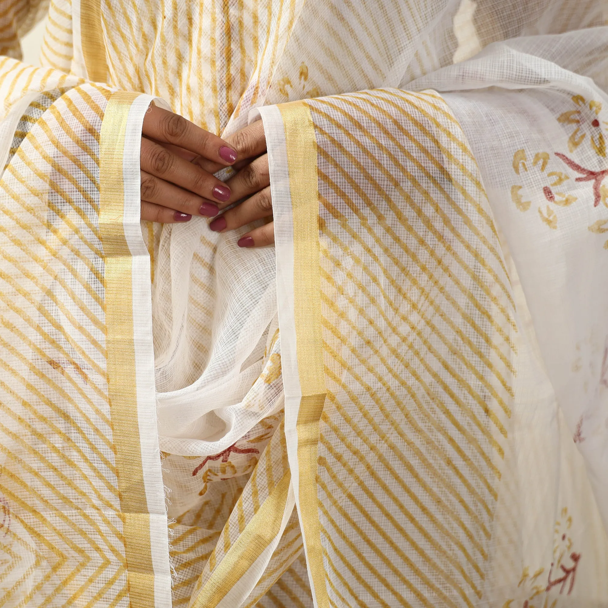 White - Leheriya Printed Kota Doria Kurta with Palazzo & Dupatta Set 18 sold by Itokri product image thumbnail 5