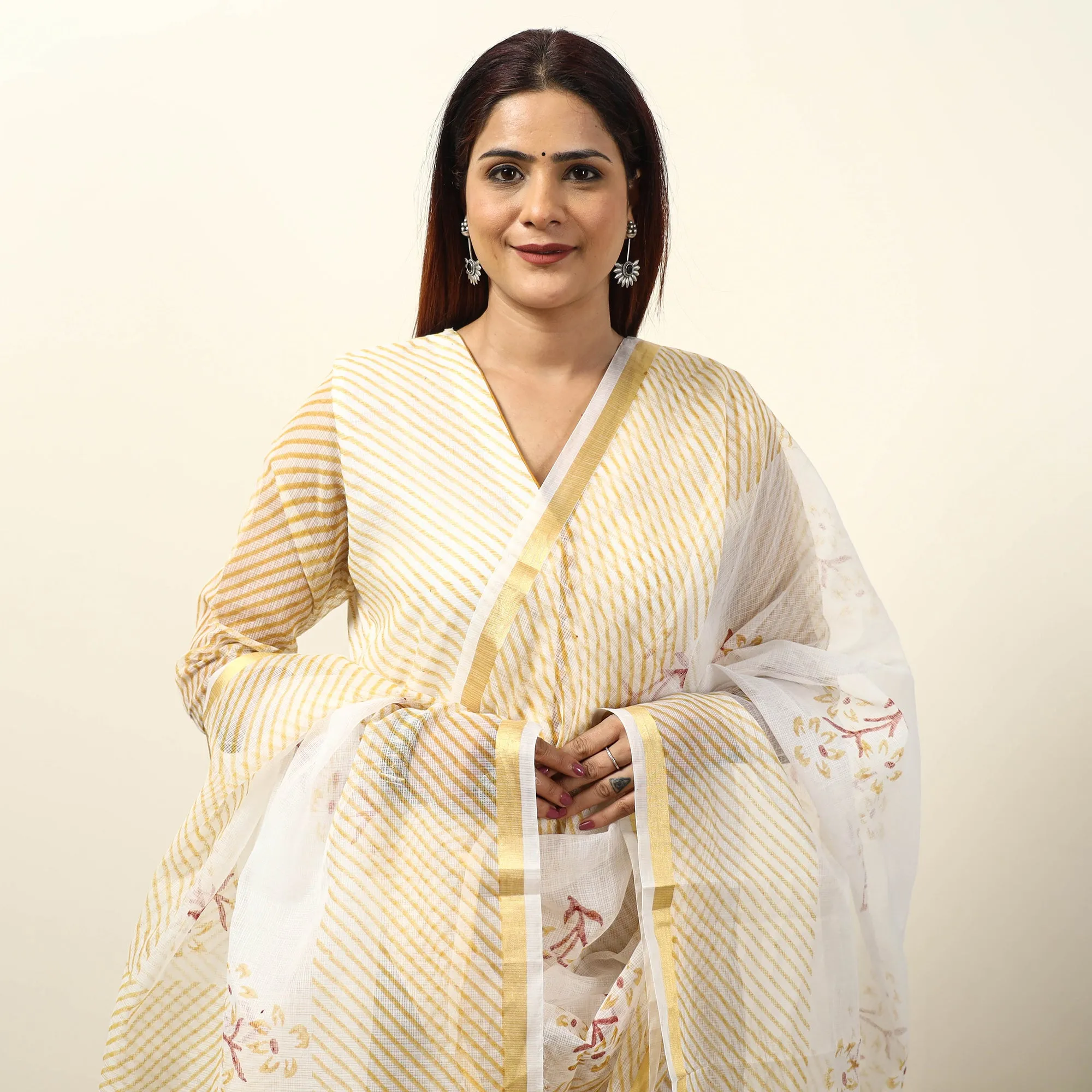 White - Leheriya Printed Kota Doria Kurta with Palazzo & Dupatta Set 18 sold by Itokri product image thumbnail 4