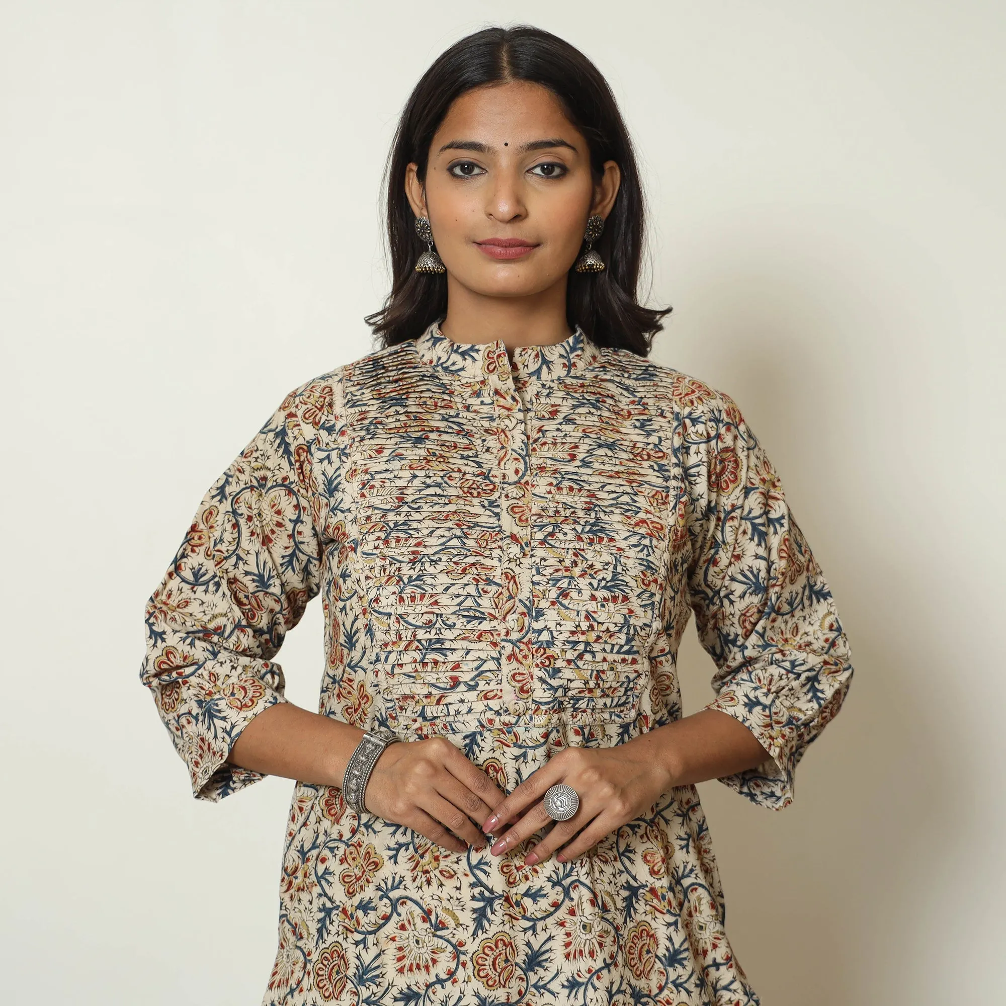 Beige - Pedana Kalamkari Hand Block Printed Cotton Pintuck Straight Kurta 43 sold by Itokri