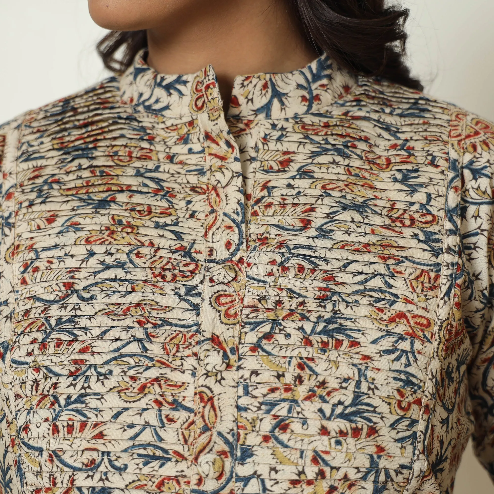 Beige - Pedana Kalamkari Hand Block Printed Cotton Pintuck Straight Kurta 43 sold by Itokri product image thumbnail 5